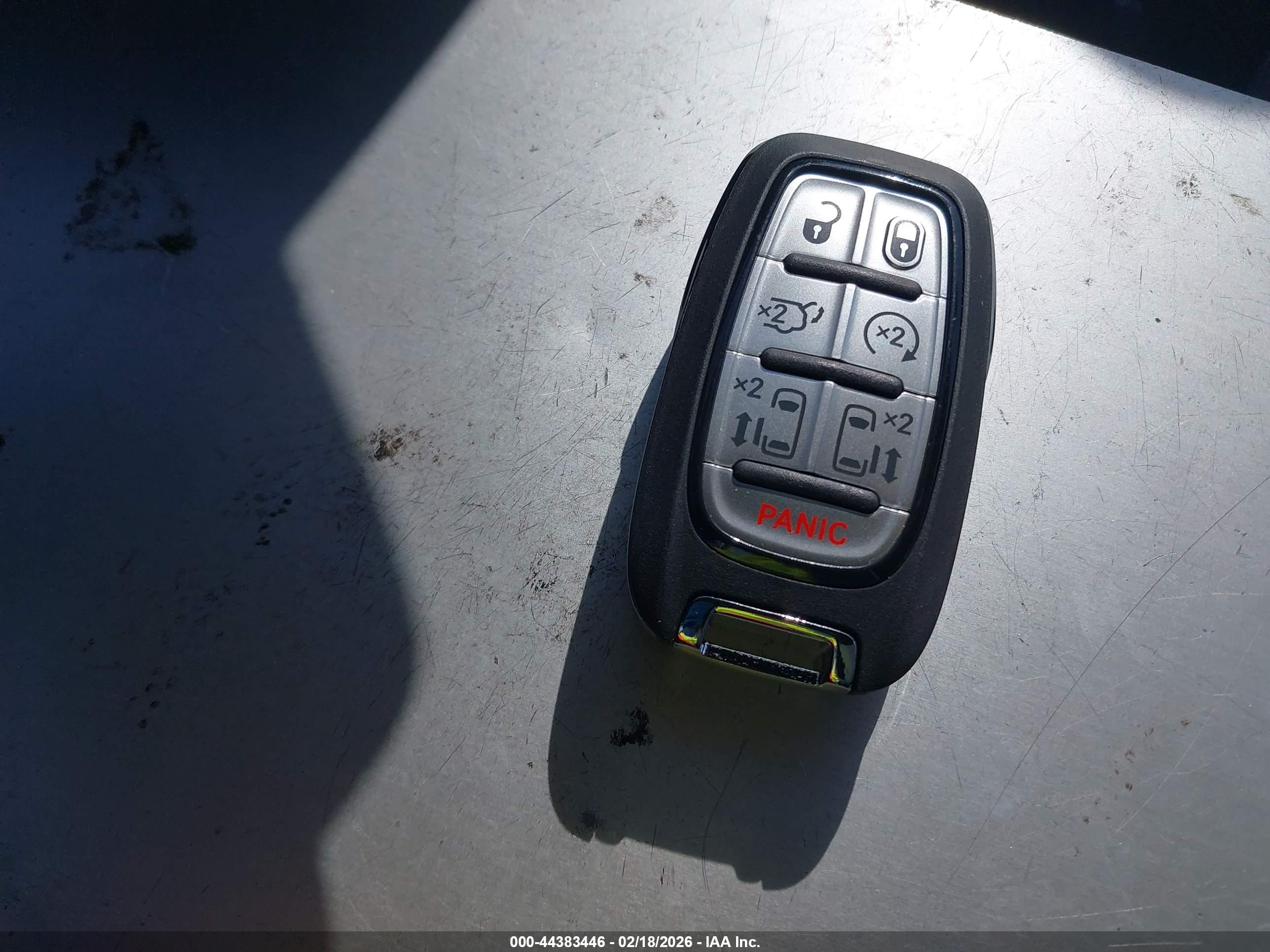 CHRYSLER PACIFICA image 11