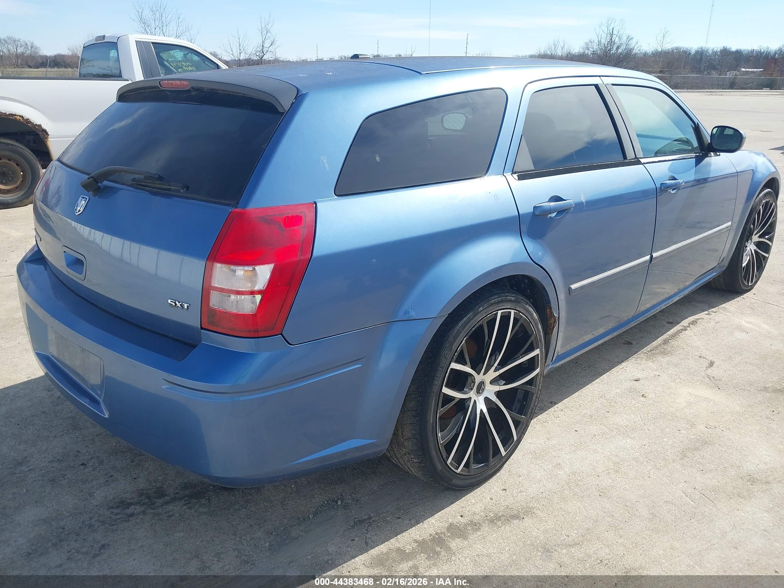 DODGE MAGNUM image 4