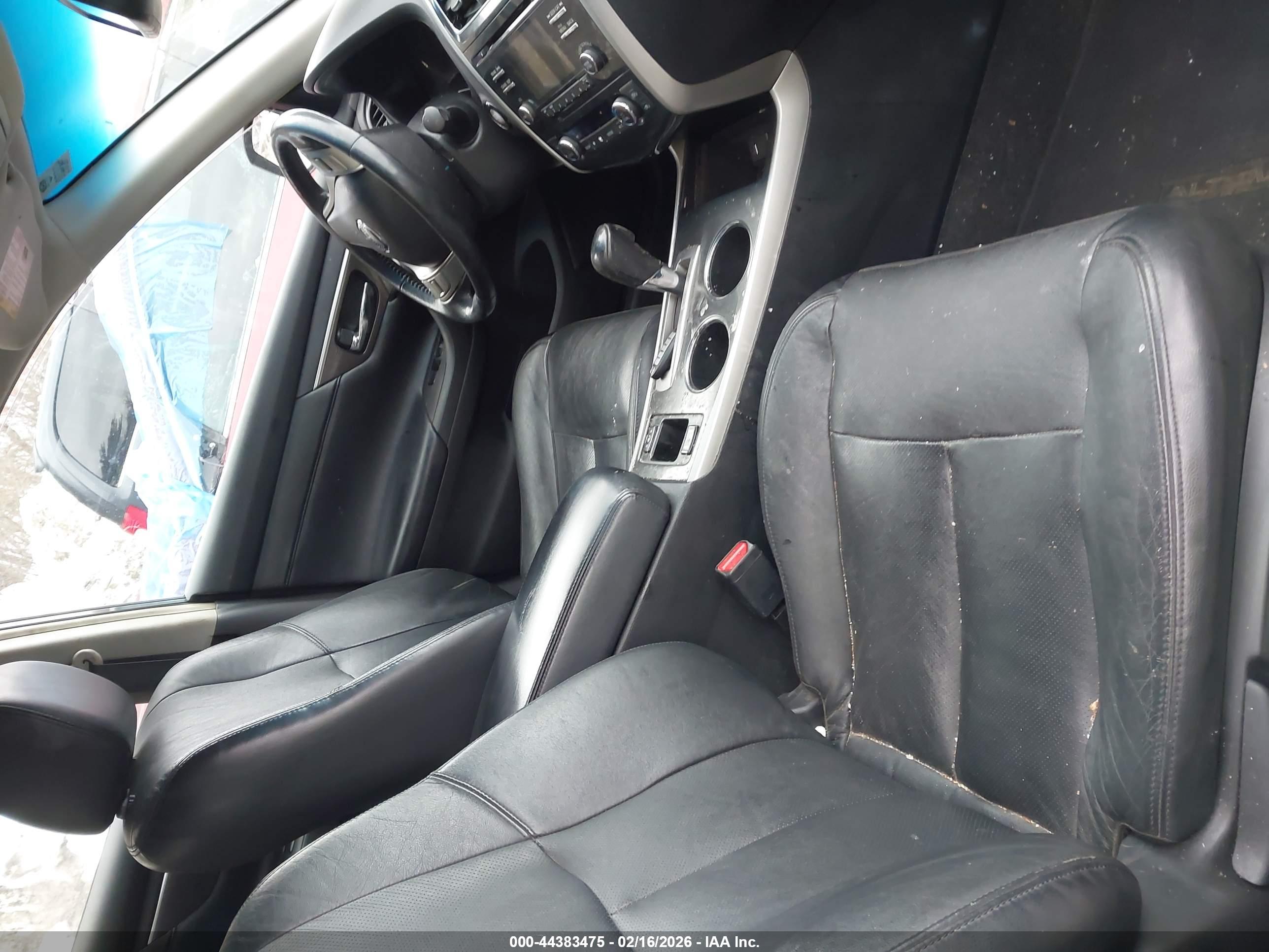 NISSAN ALTIMA image 5