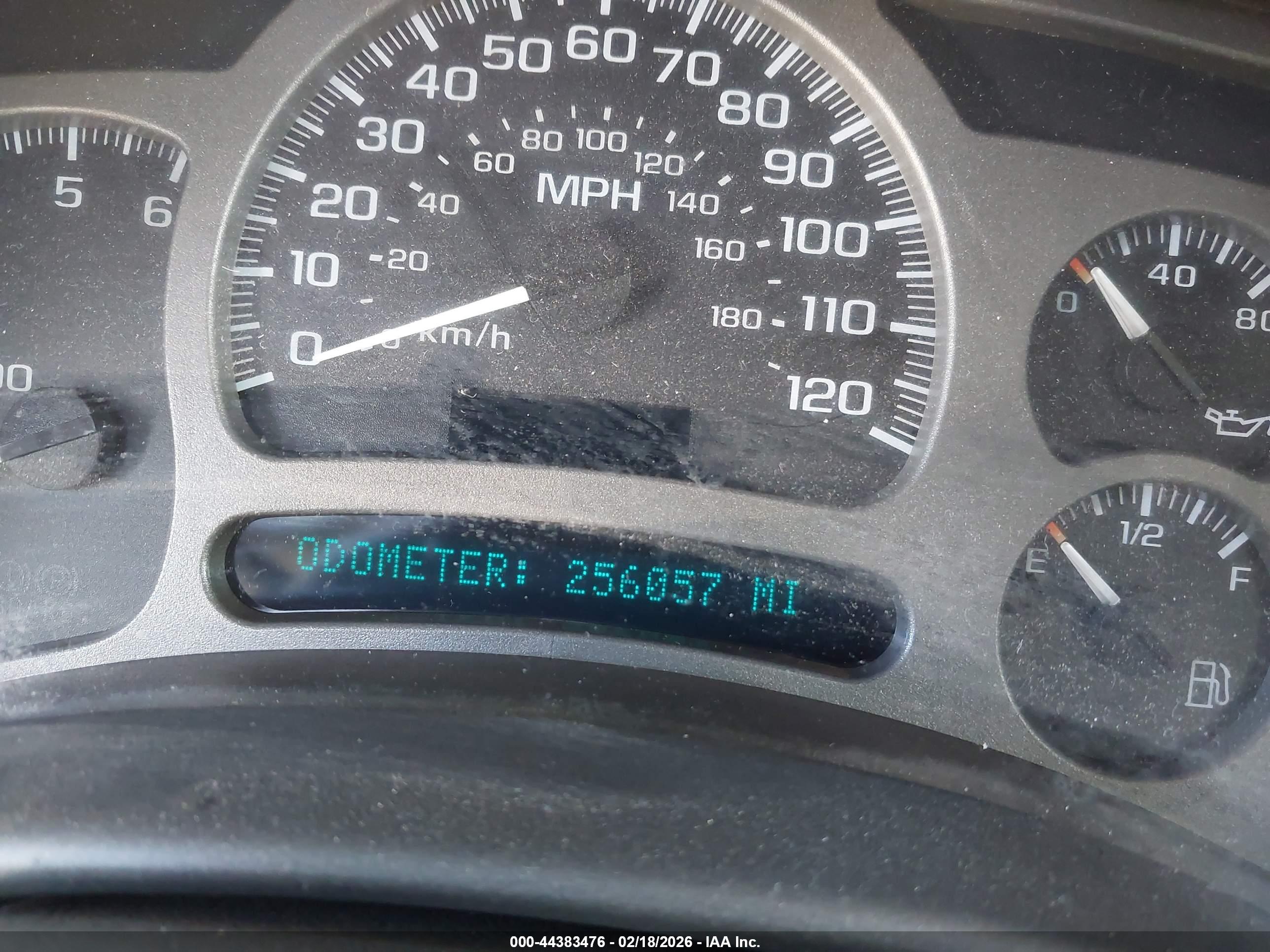 GMC YUKON image 7