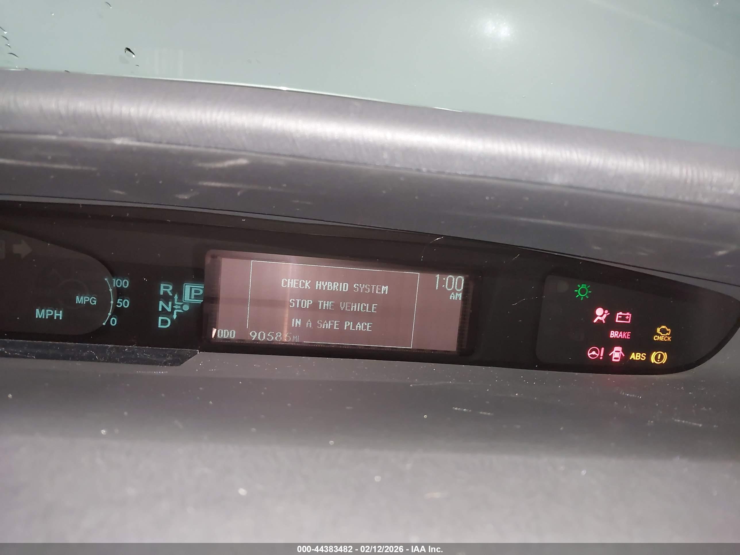 TOYOTA PRIUS image 7