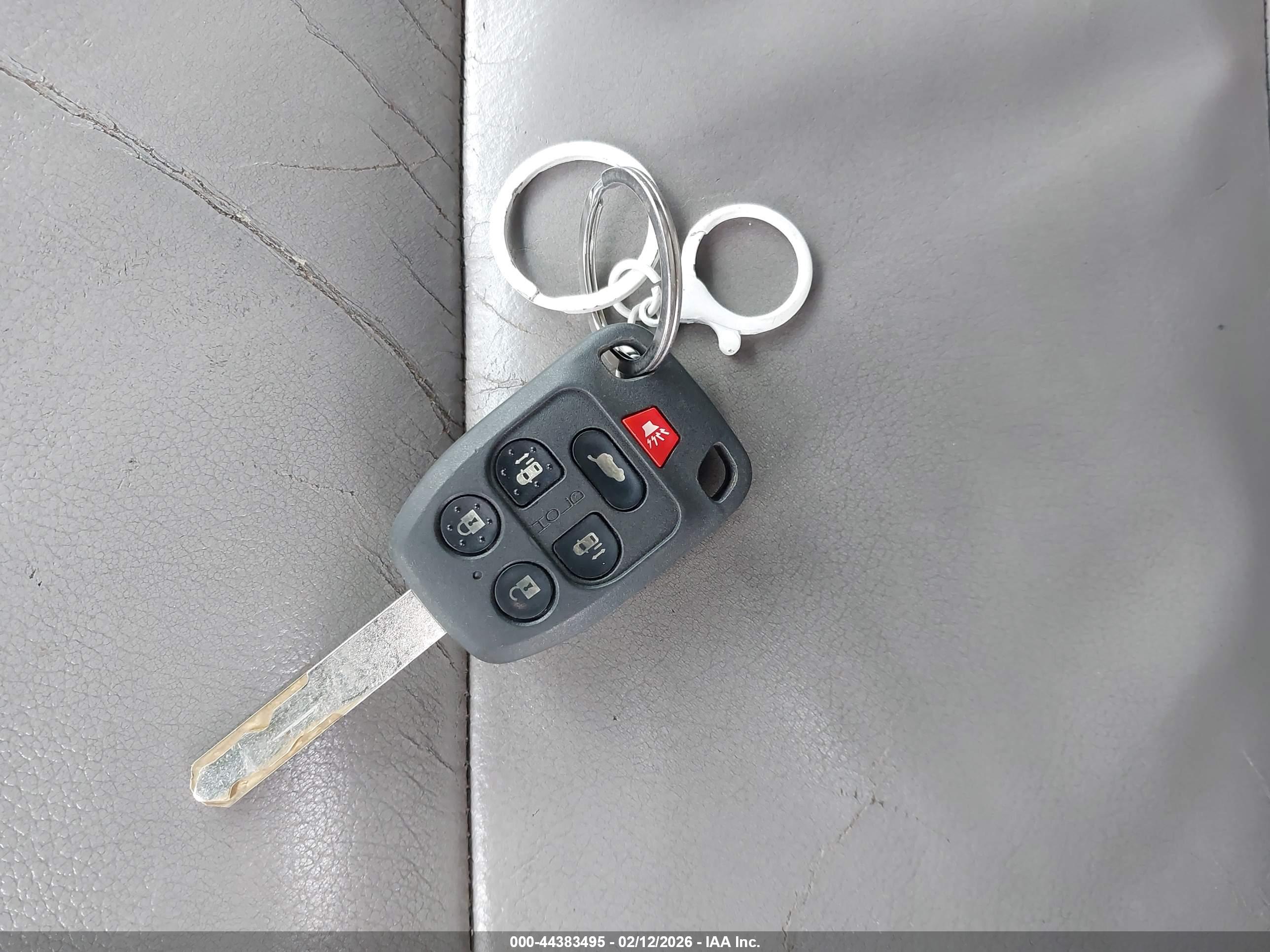 HONDA ODYSSEY image 11
