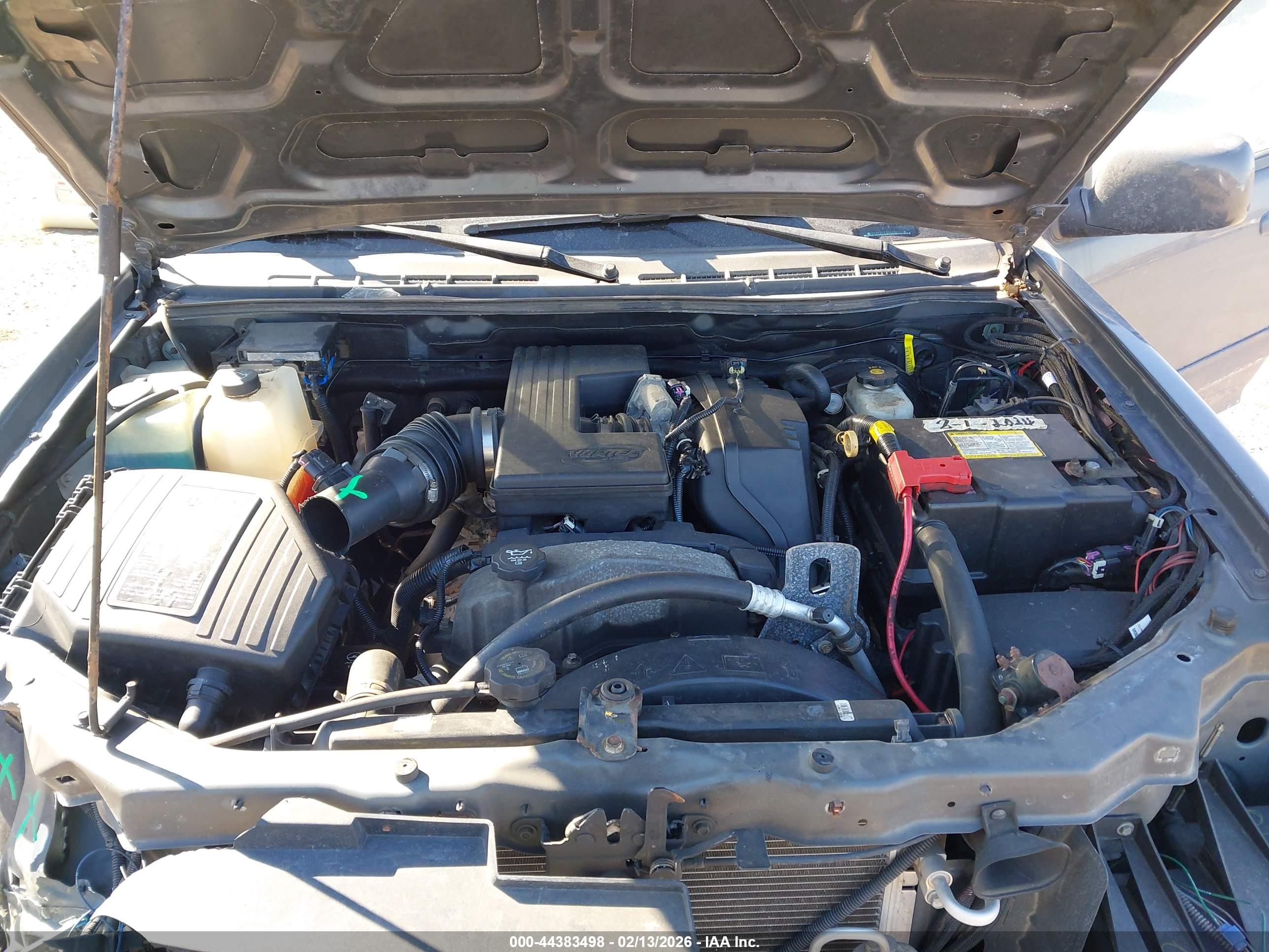 CHEVROLET COLORADO image 10