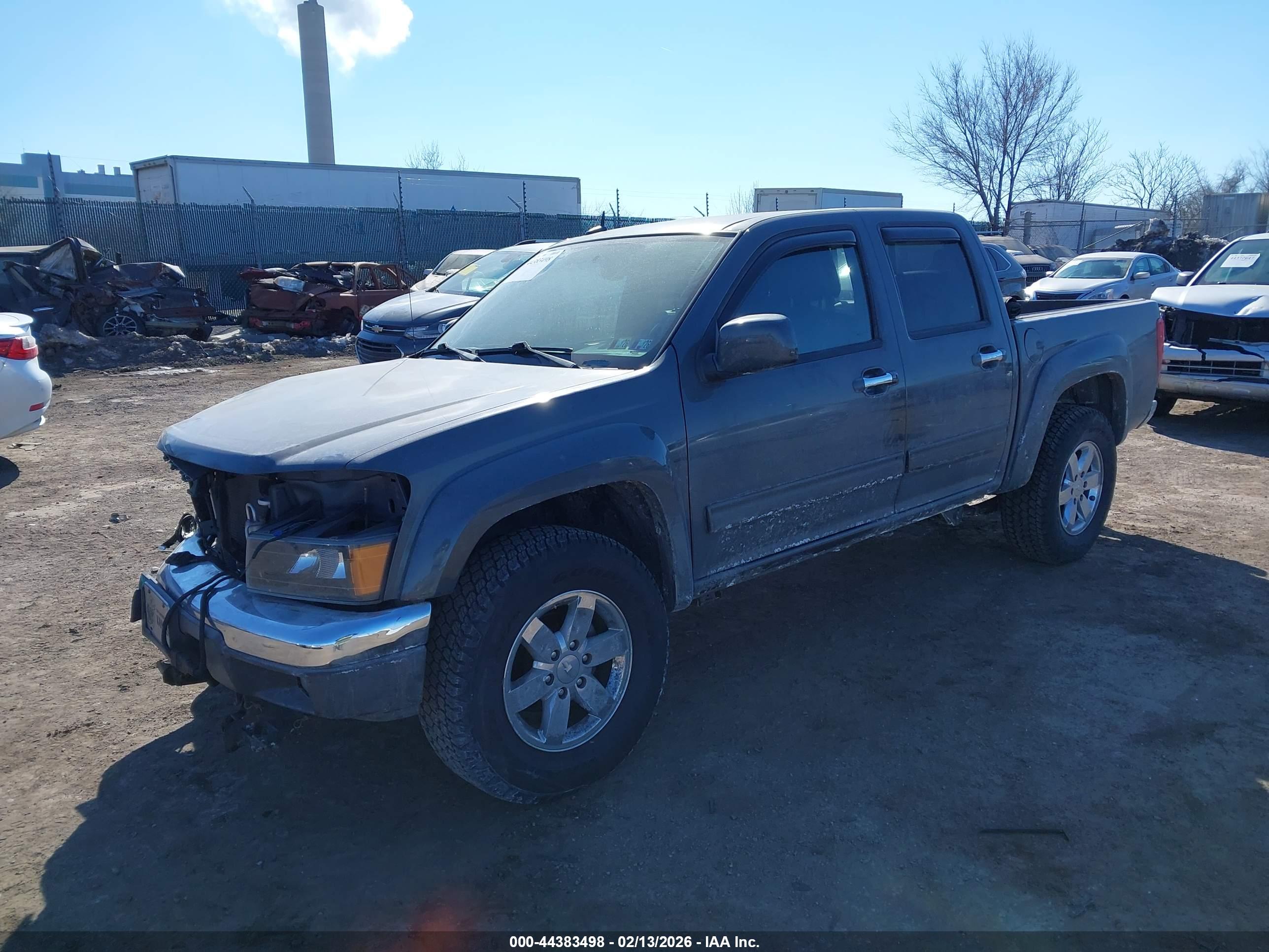 CHEVROLET COLORADO image 2