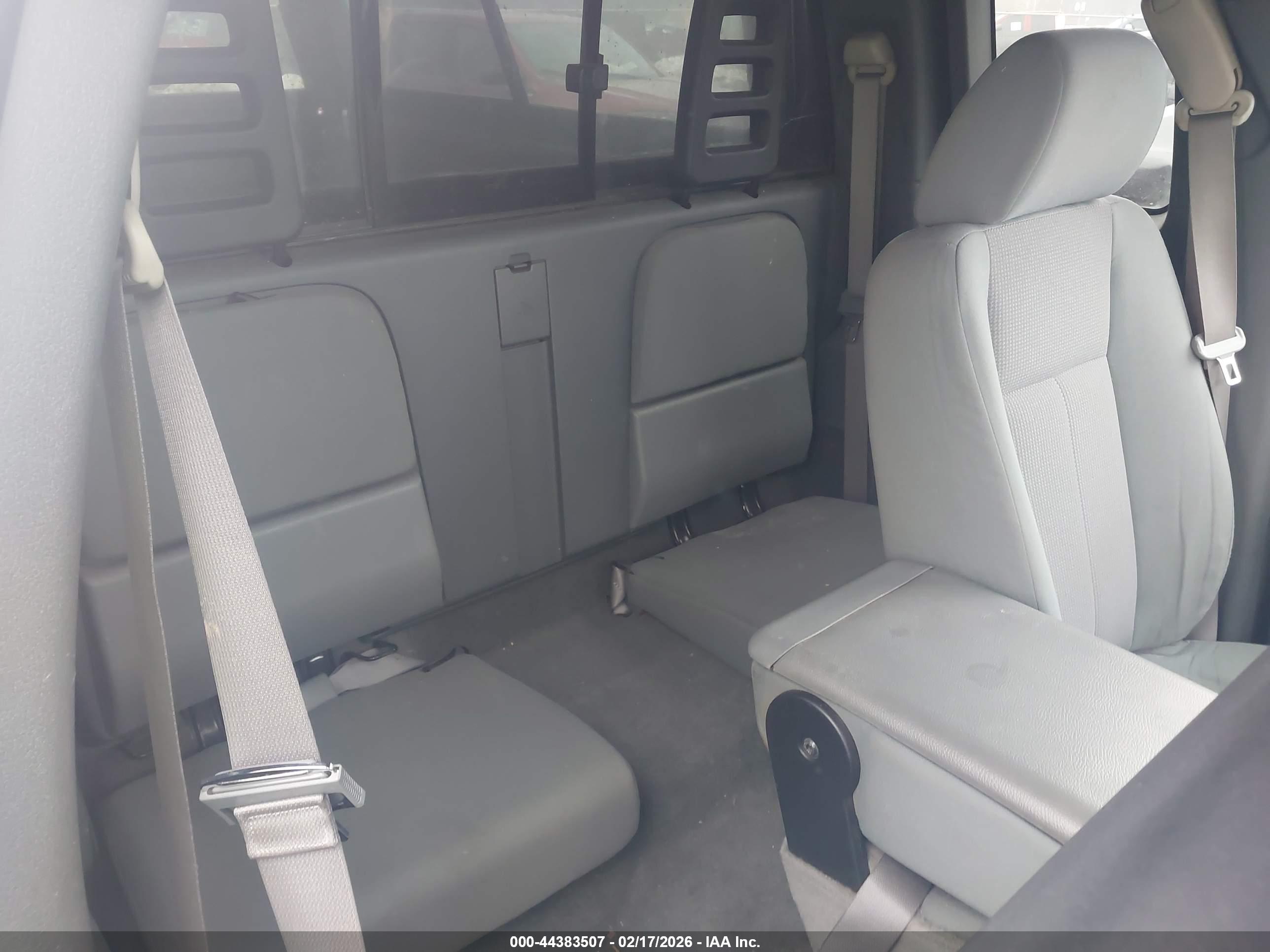 DODGE DAKOTA image 8