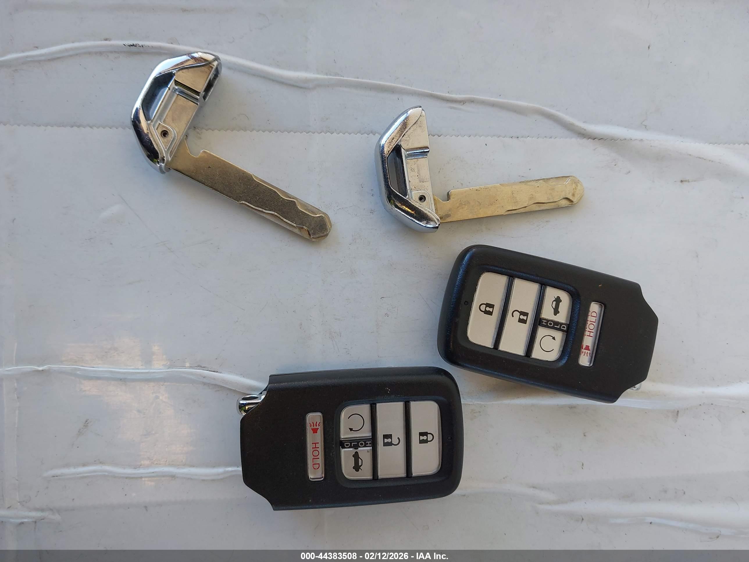 HONDA INSIGHT image 11