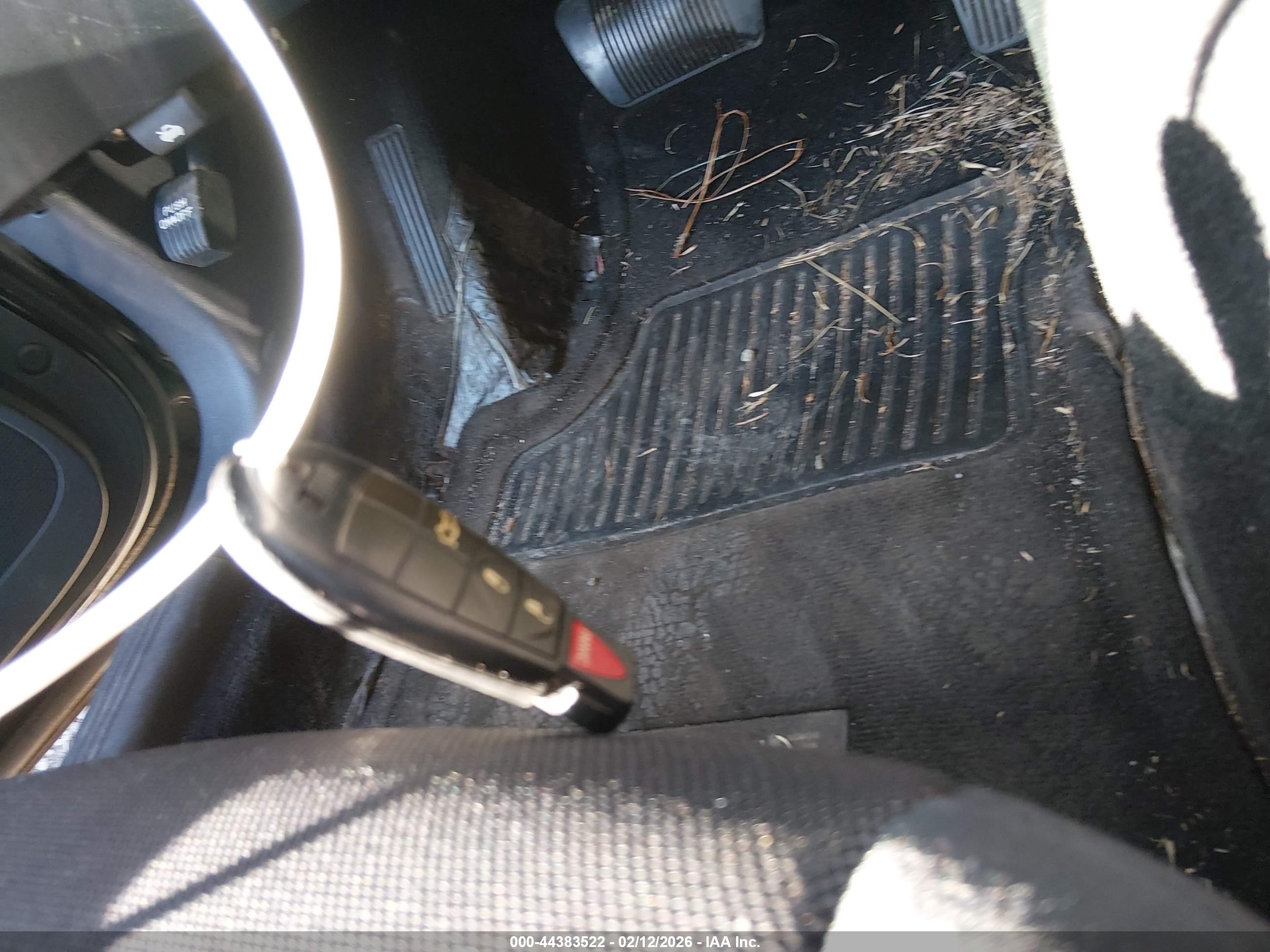 DODGE CHALLENGER image 11