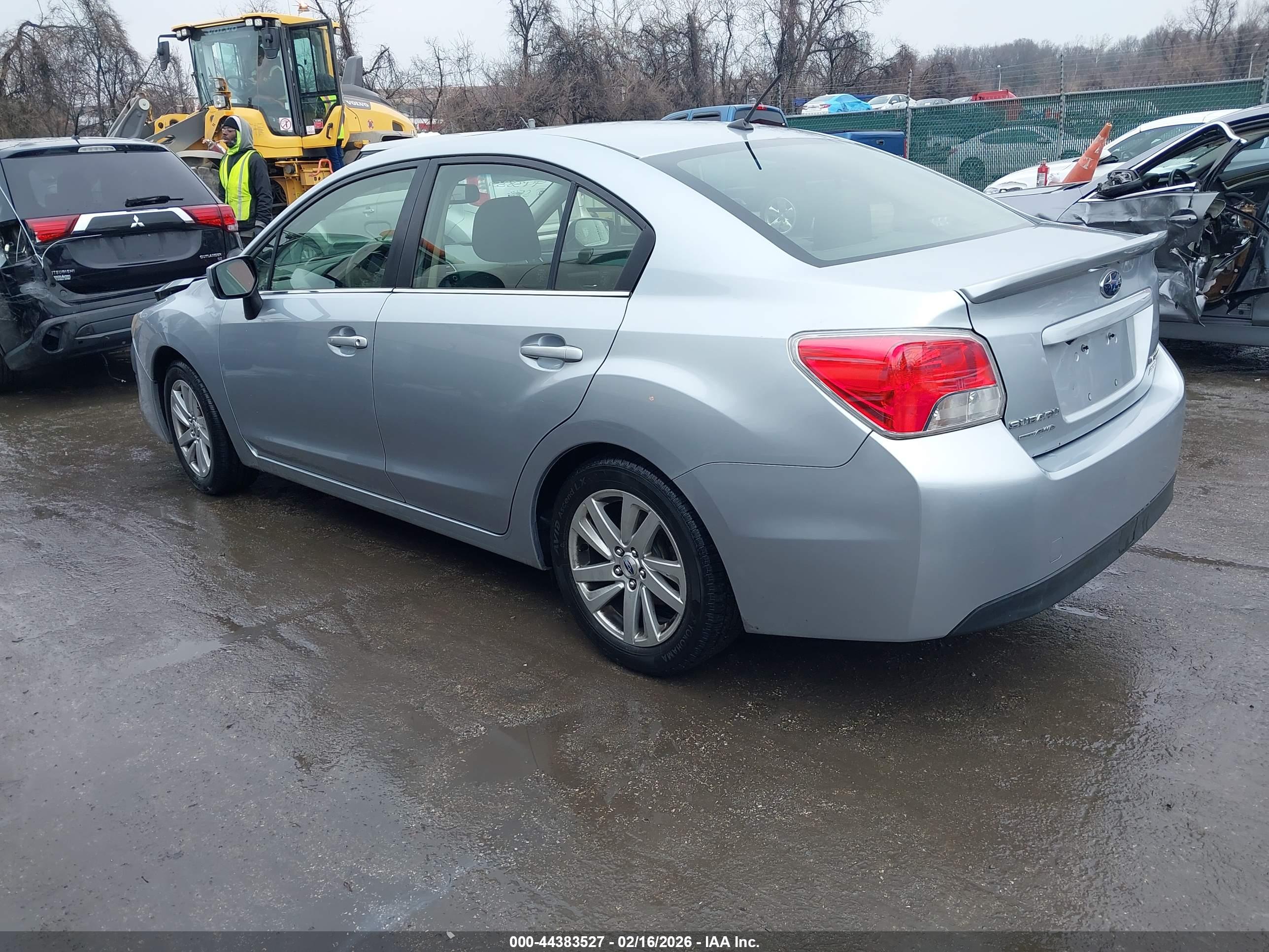 SUBARU IMPREZA image 3