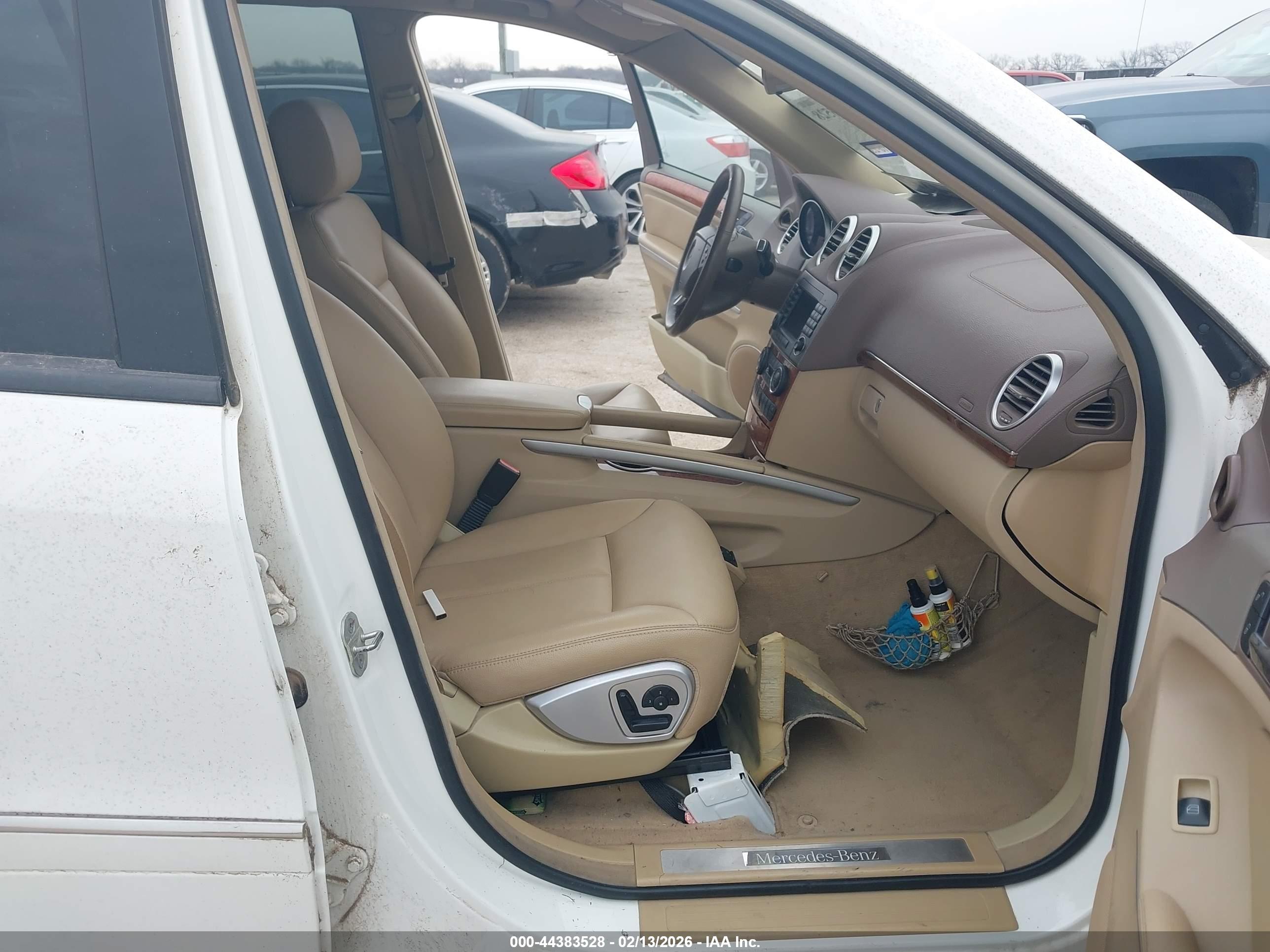 MERCEDES-BENZ GL image 5