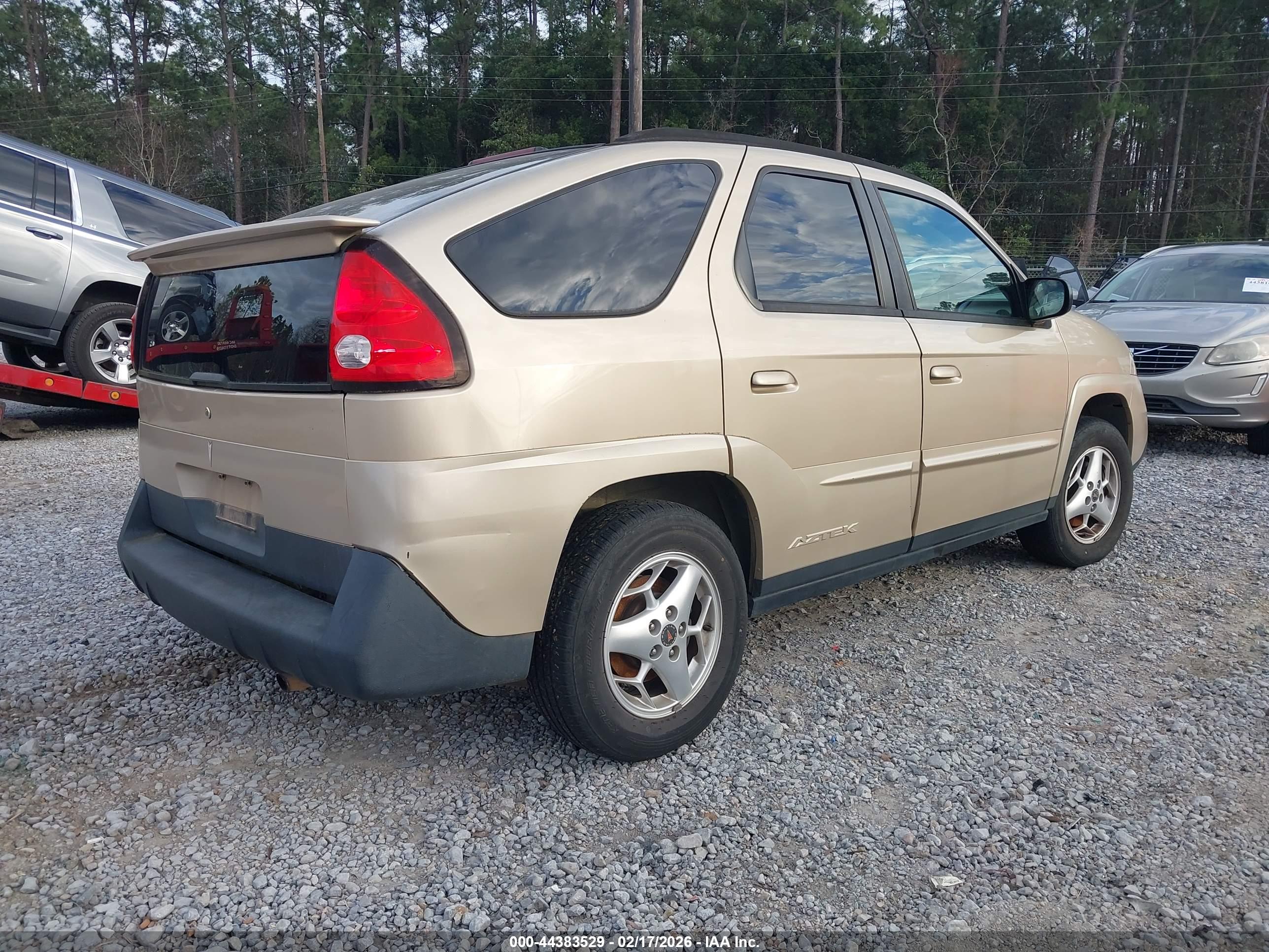 PONTIAC AZTEK image 4