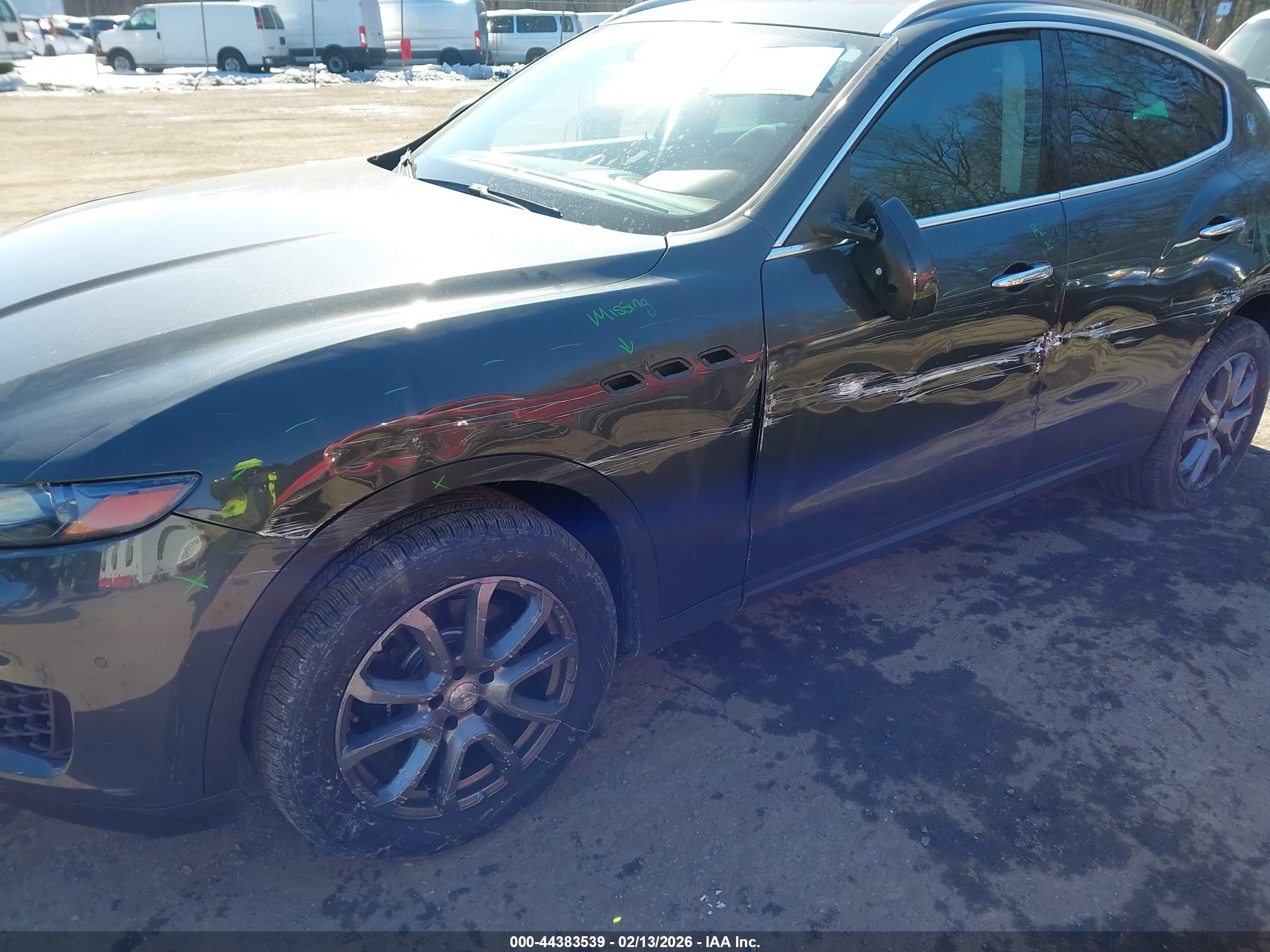 MASERATI LEVANTE image 6