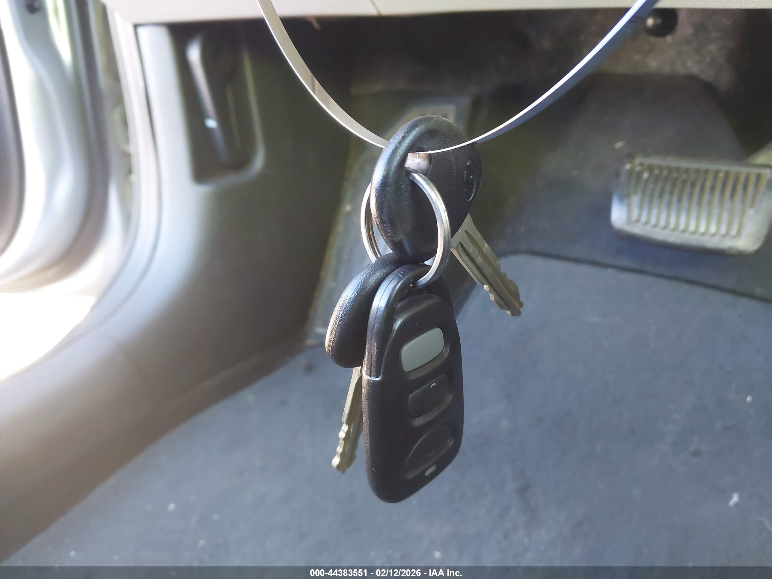 HYUNDAI ELANTRA image 11