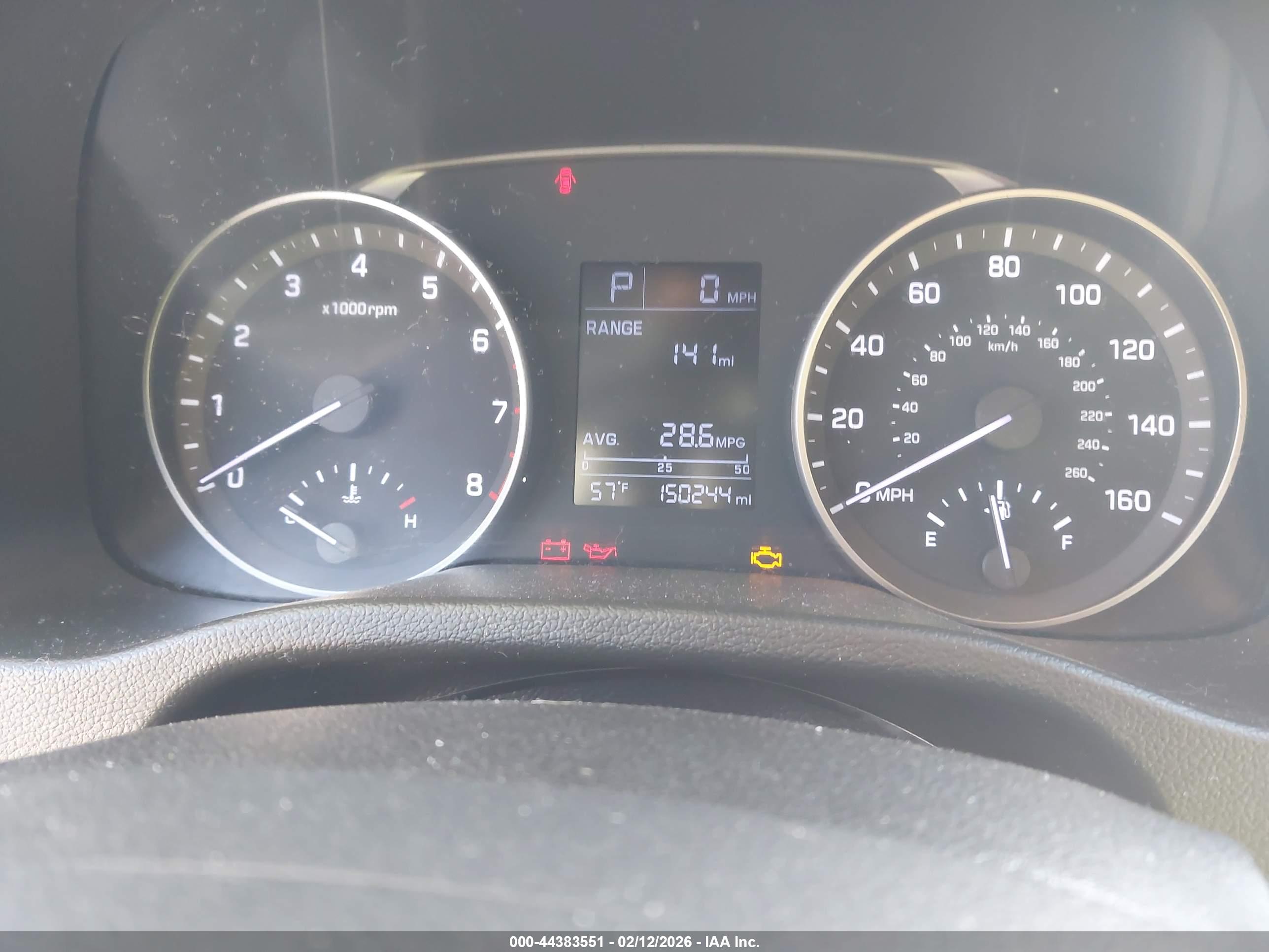 HYUNDAI ELANTRA image 7