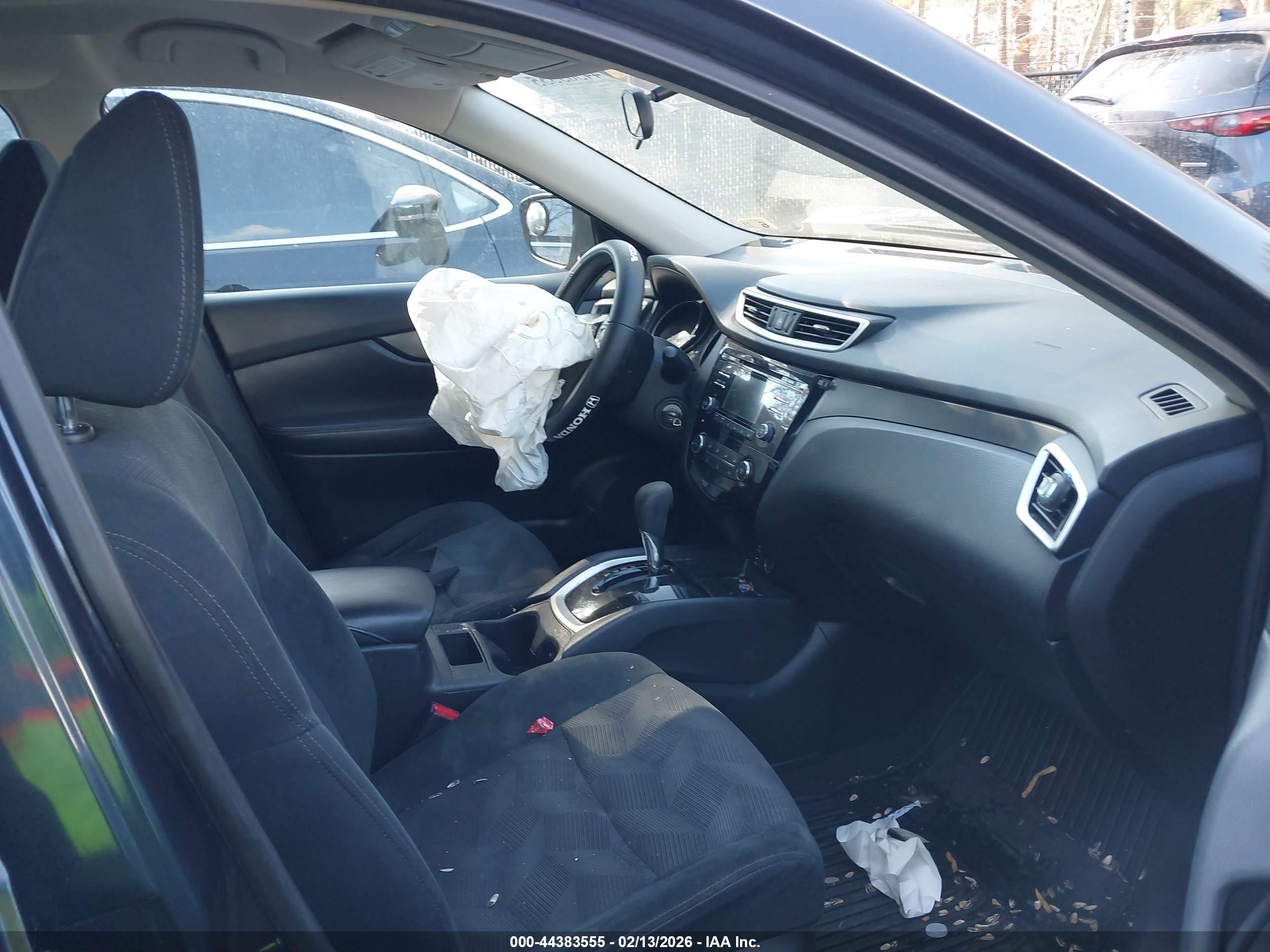NISSAN ROGUE image 5