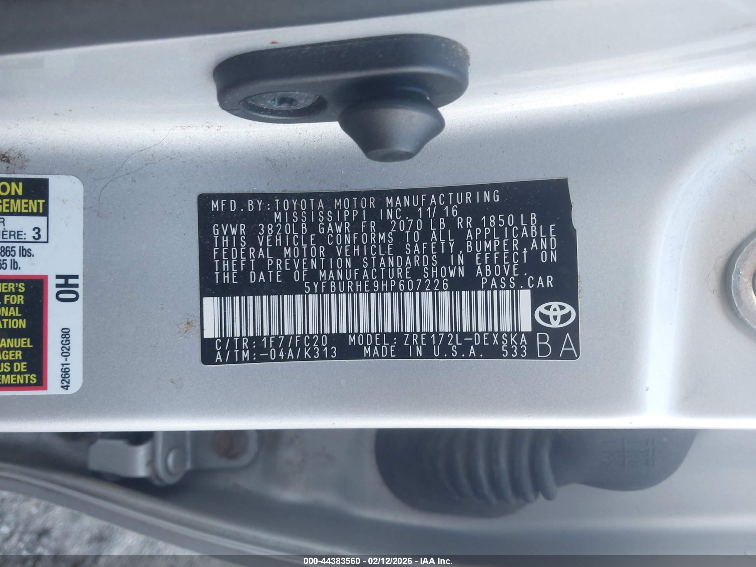 TOYOTA COROLLA image 9