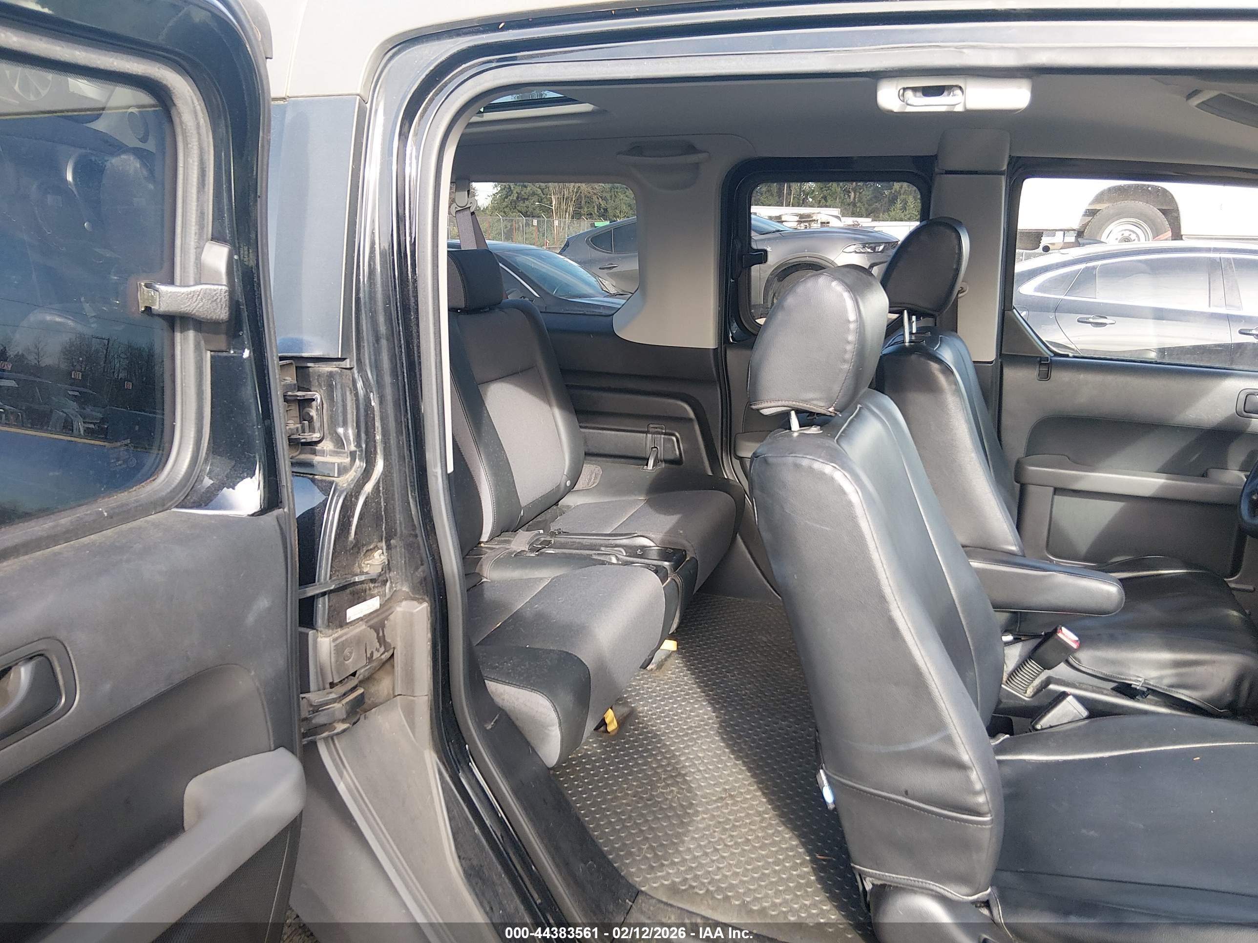 HONDA ELEMENT image 8
