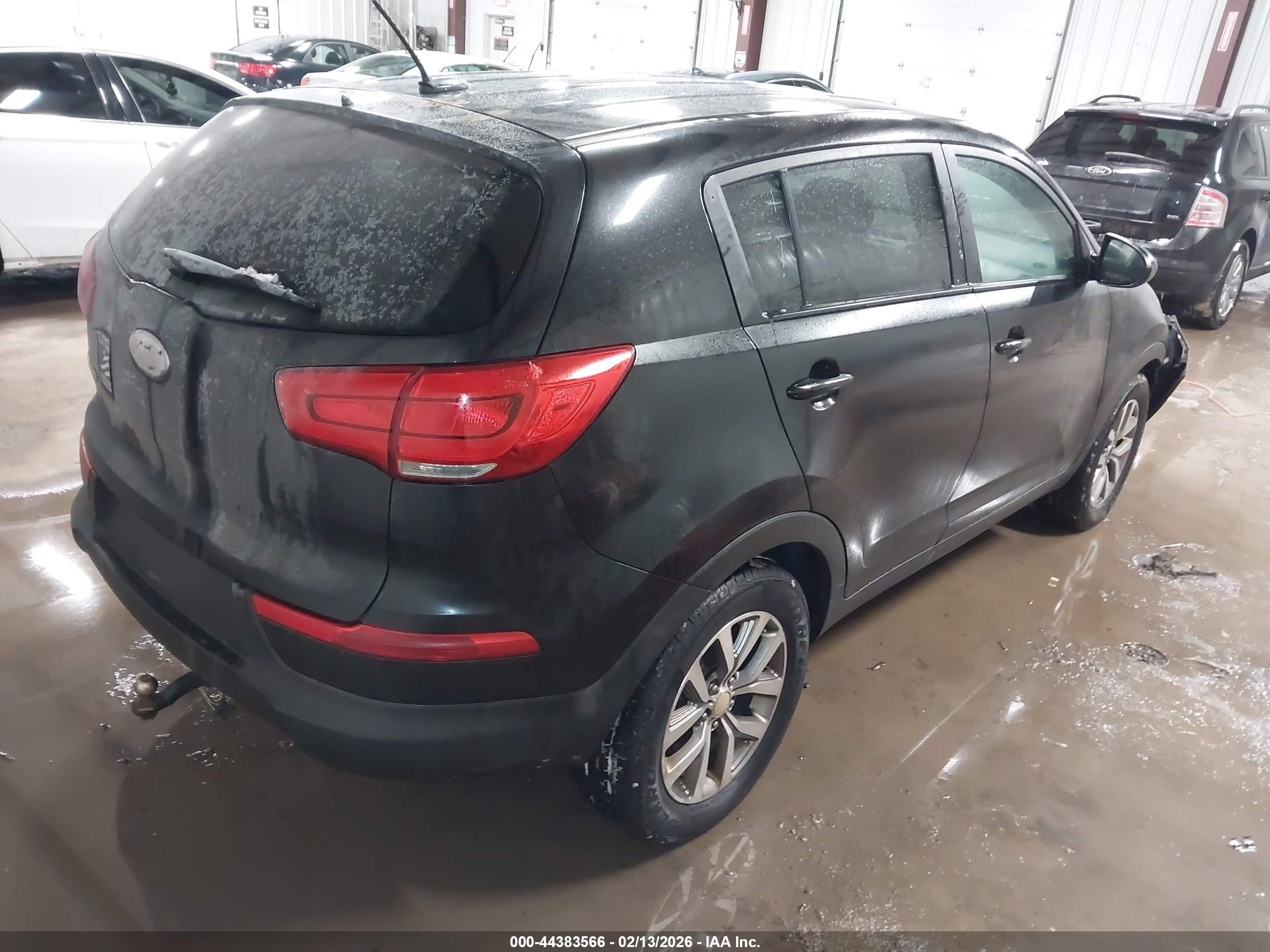 KIA SPORTAGE image 4