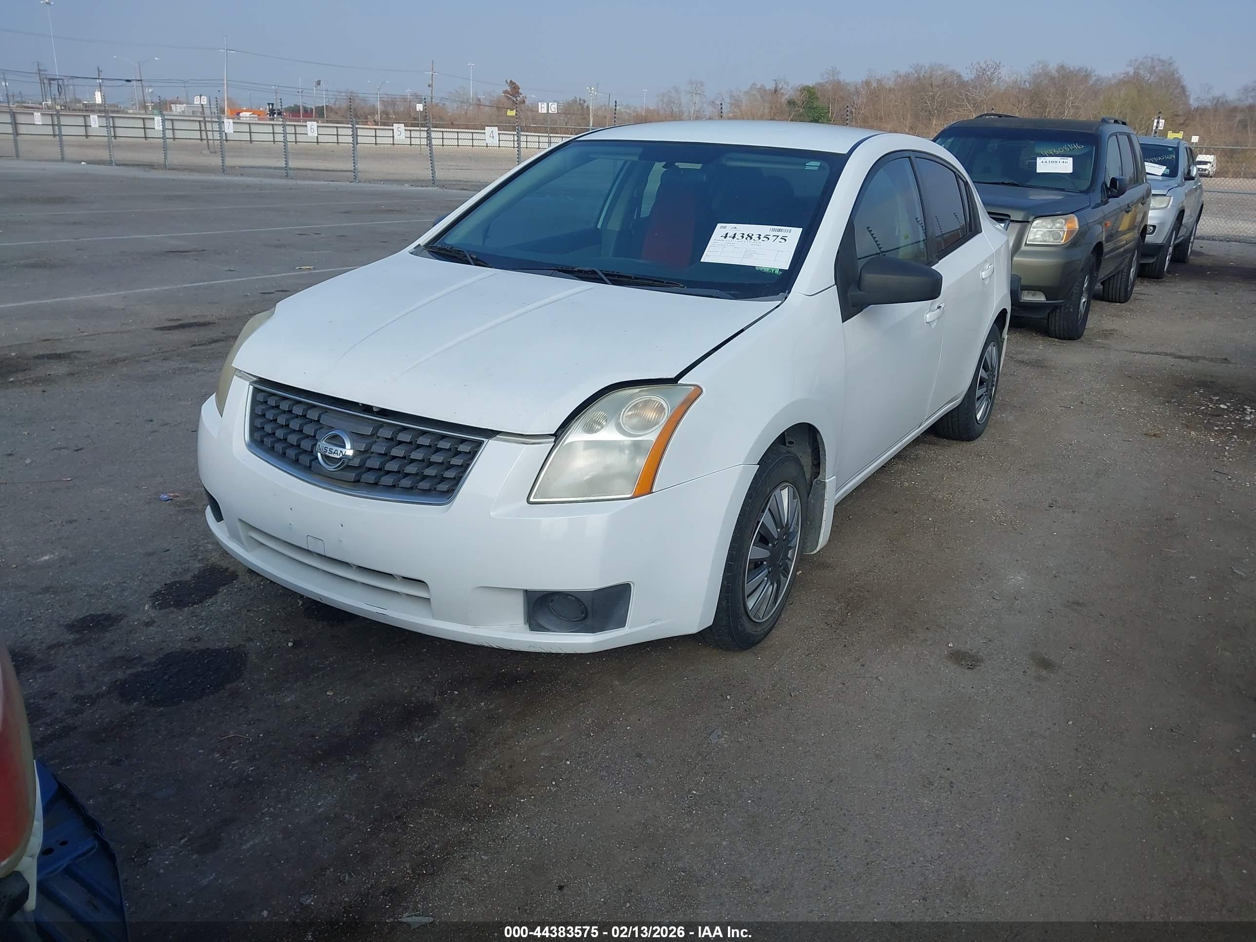 NISSAN SENTRA image 2