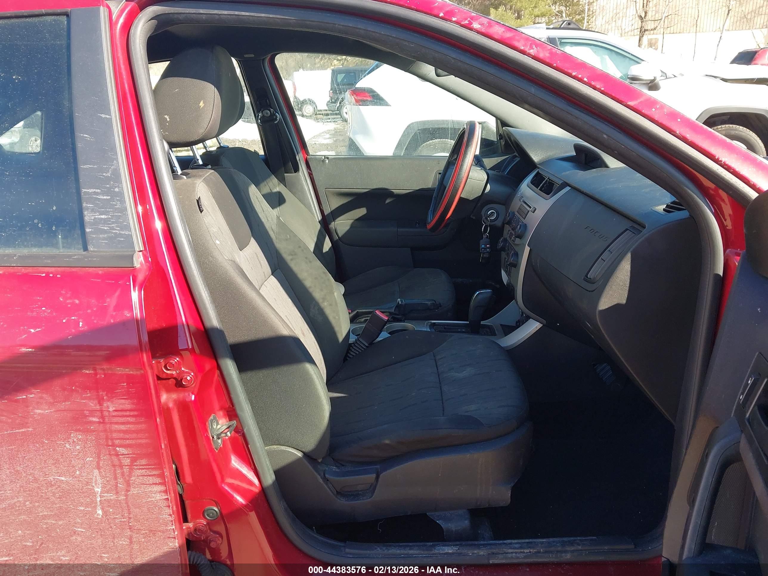 FORD FOCUS image 5