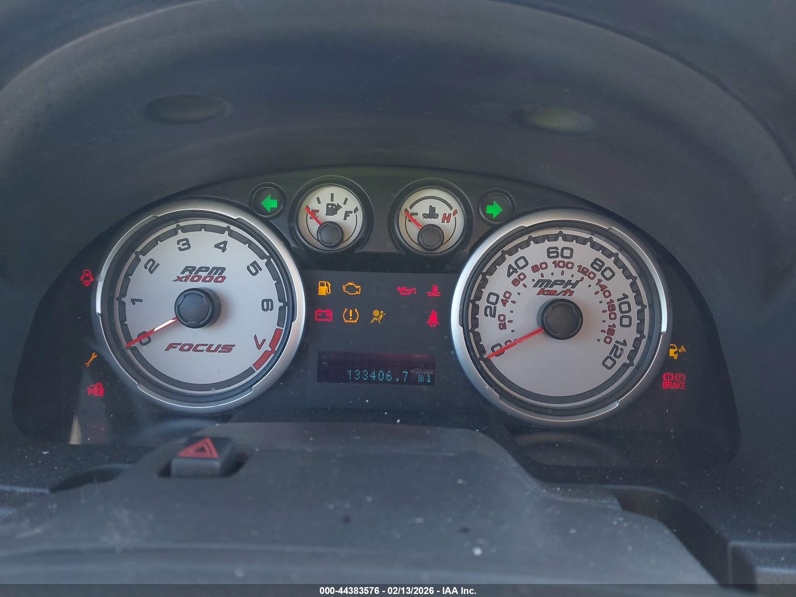 FORD FOCUS image 7