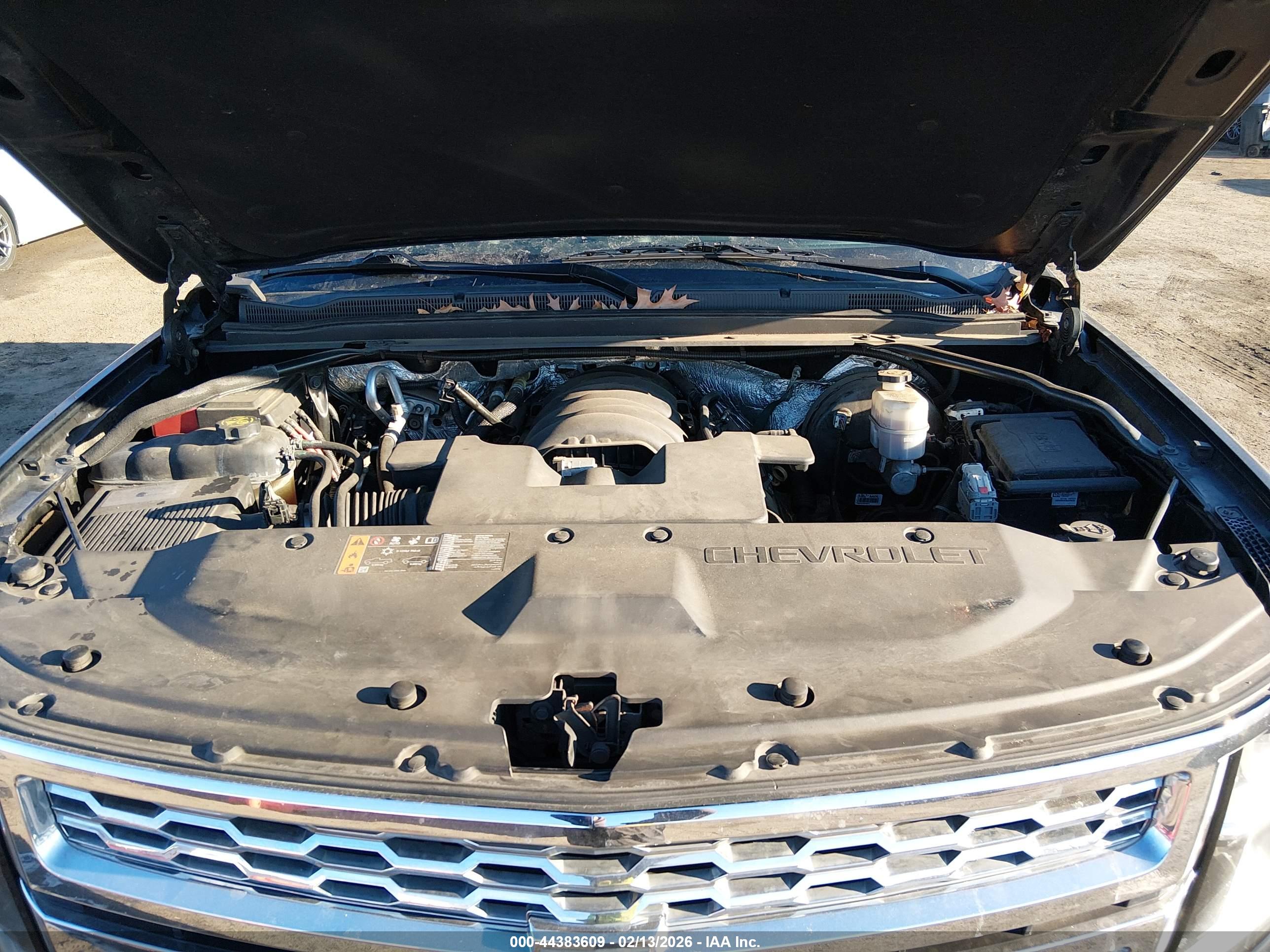 CHEVROLET TAHOE image 10