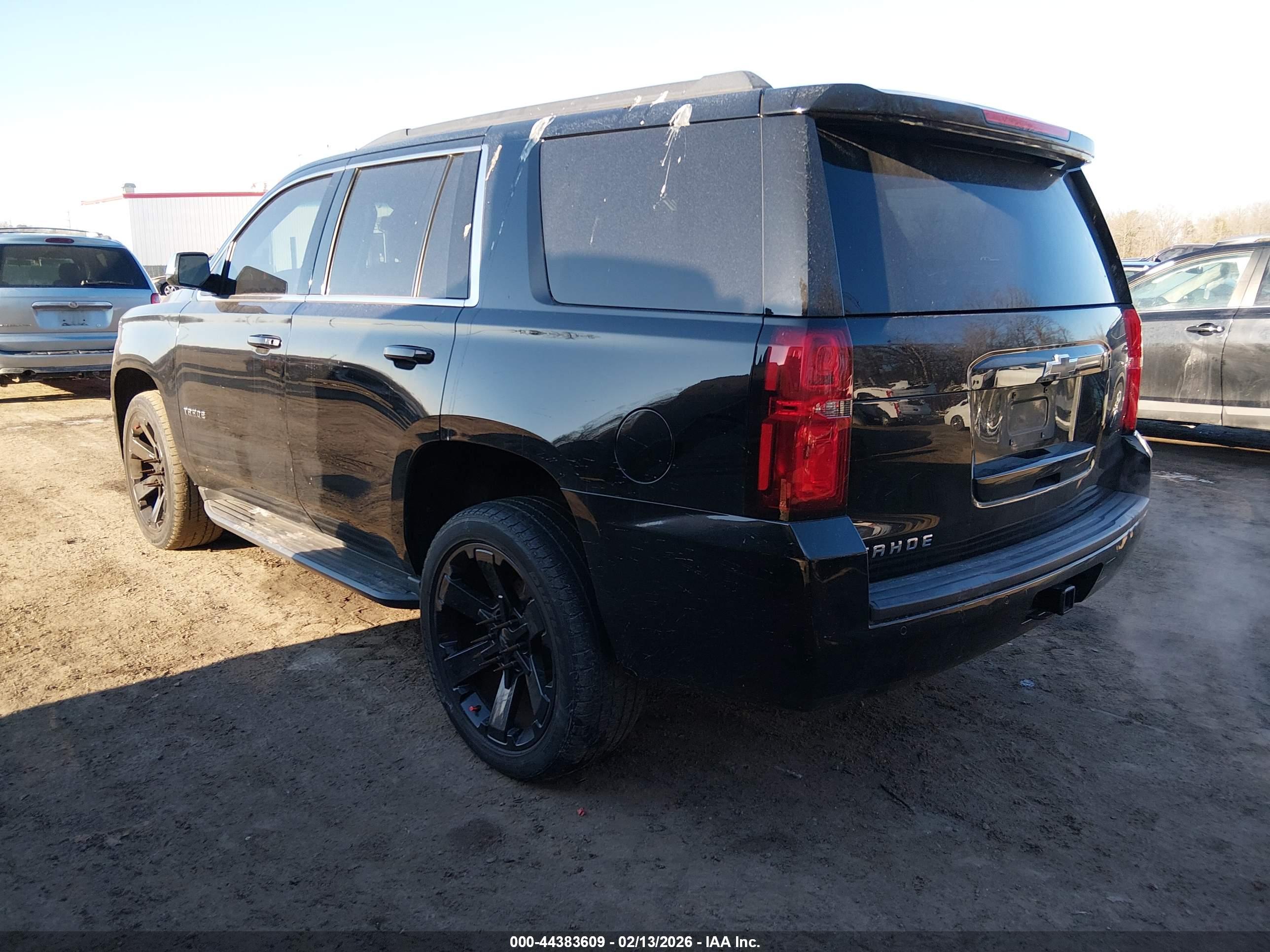 CHEVROLET TAHOE image 3