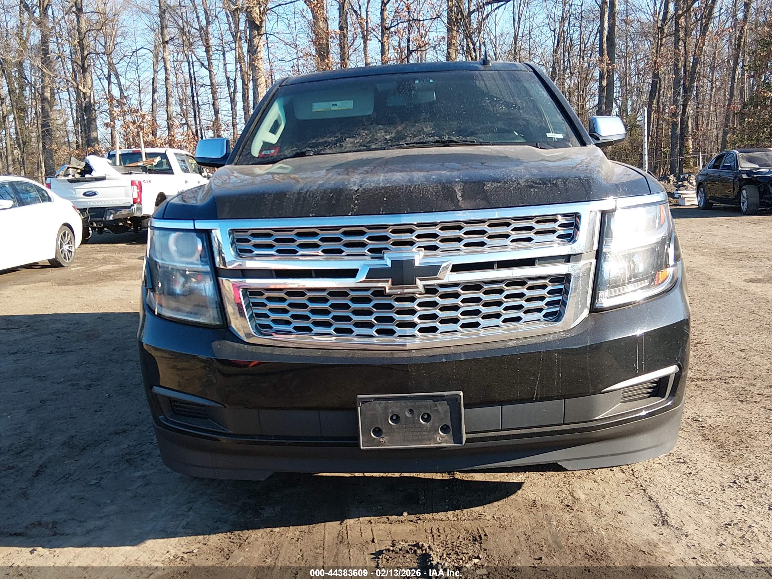 CHEVROLET TAHOE image 6
