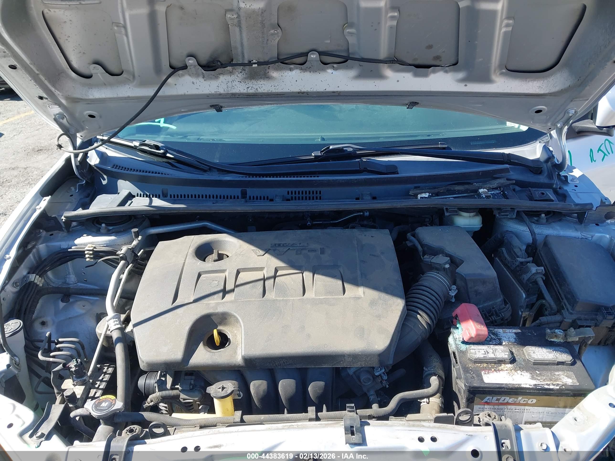 TOYOTA COROLLA image 10