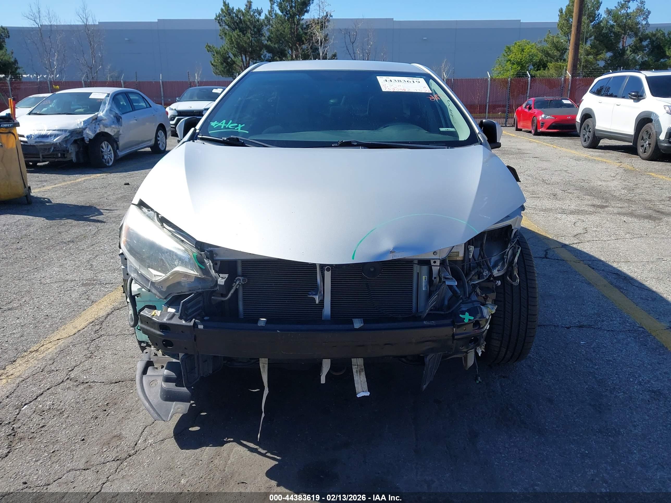 TOYOTA COROLLA image 6