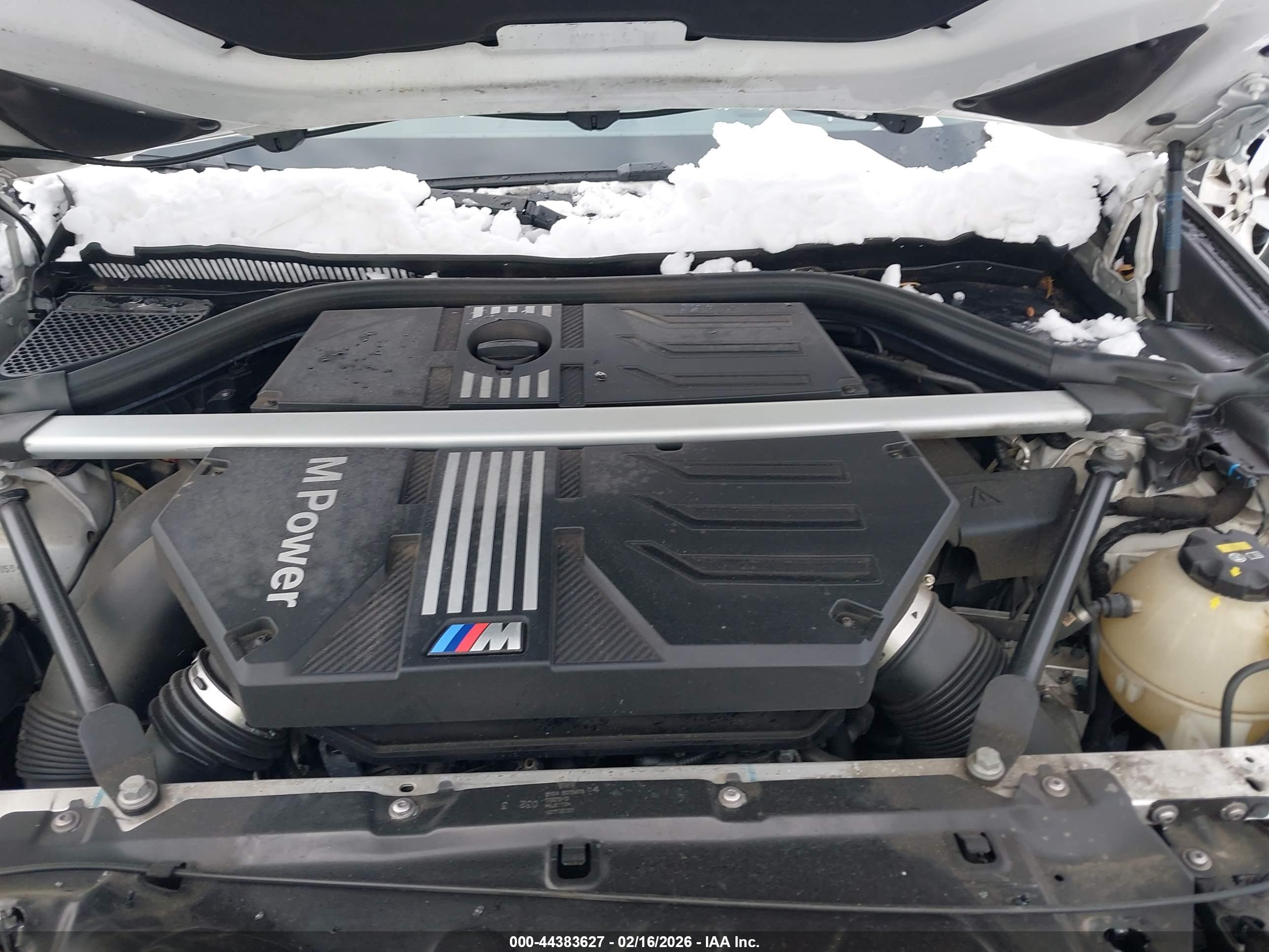 BMW X4 image 10