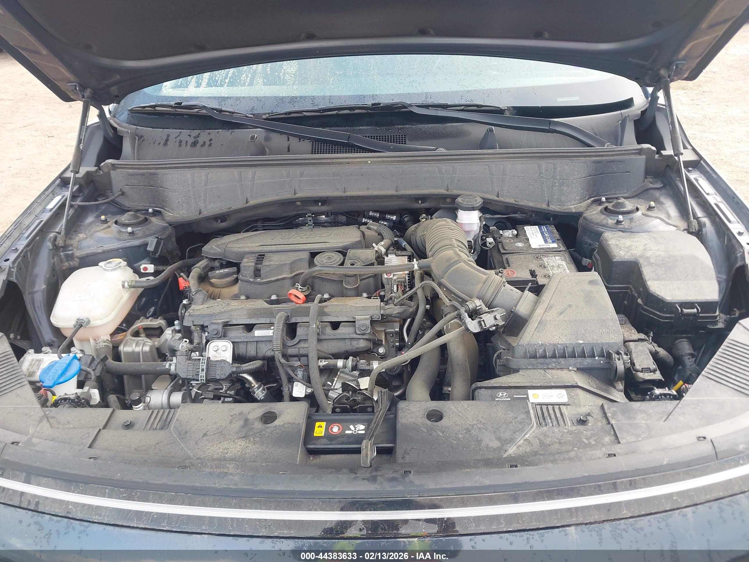 HYUNDAI KONA image 10