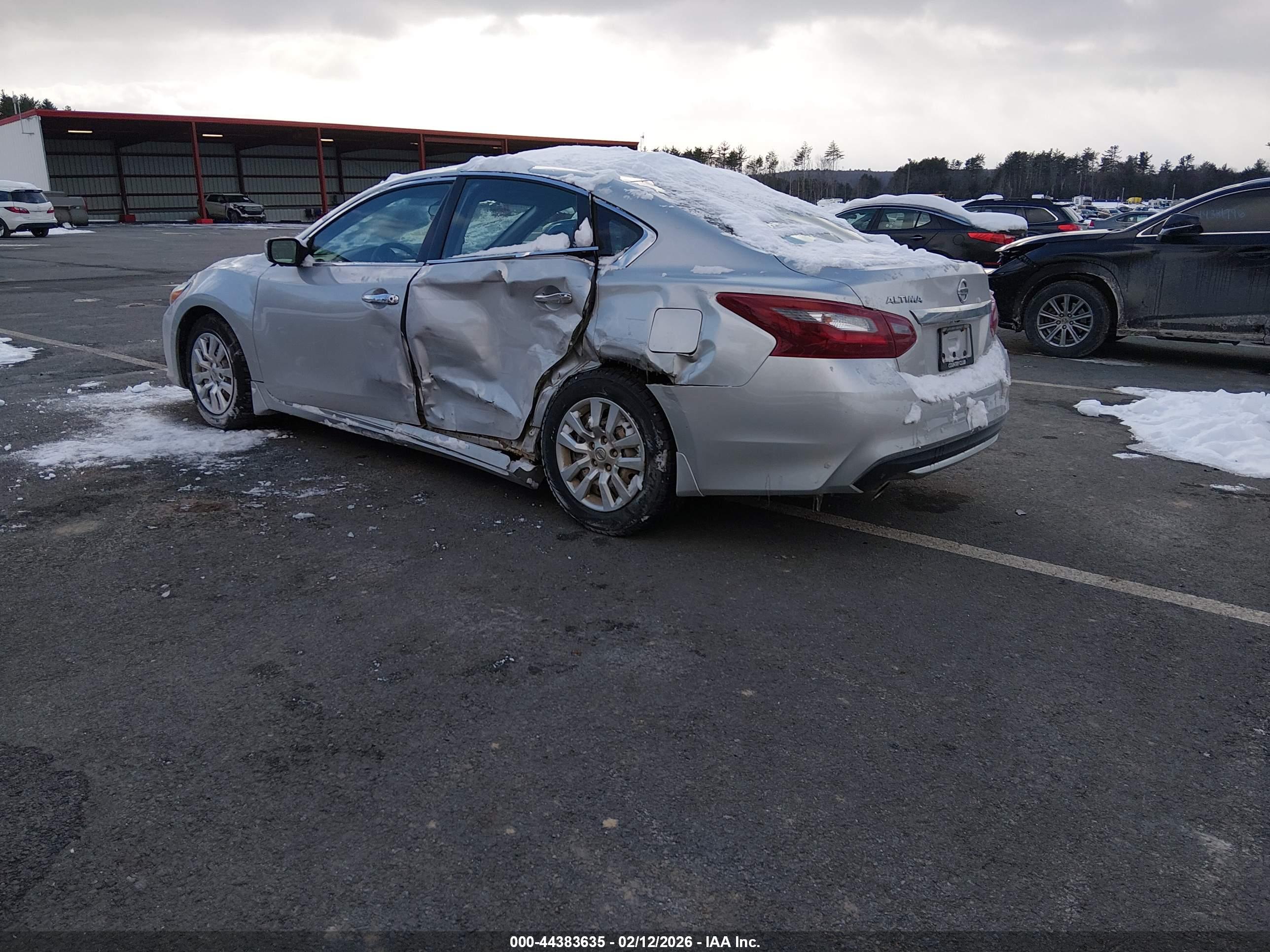 NISSAN ALTIMA image 3