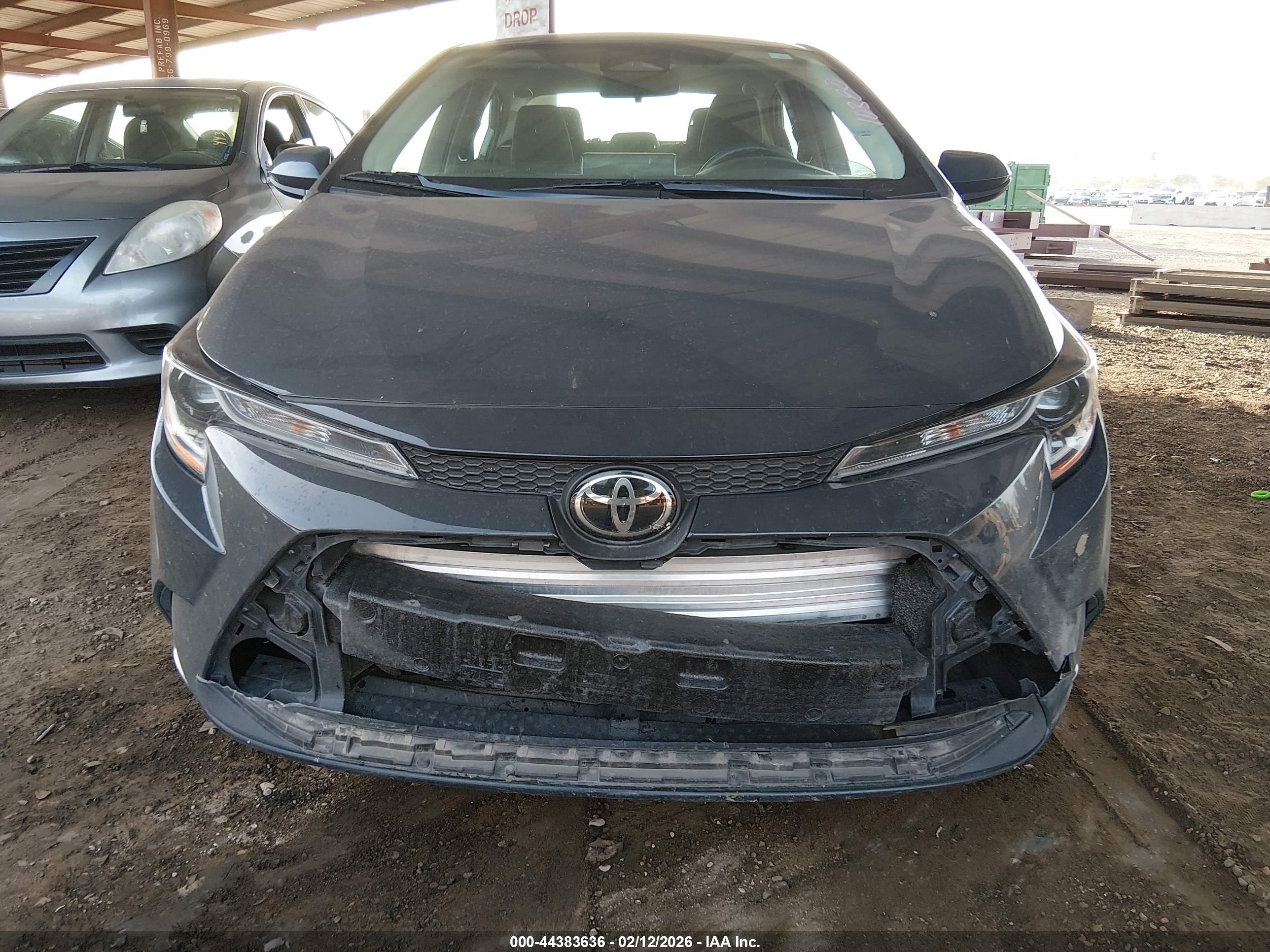 TOYOTA COROLLA image 6