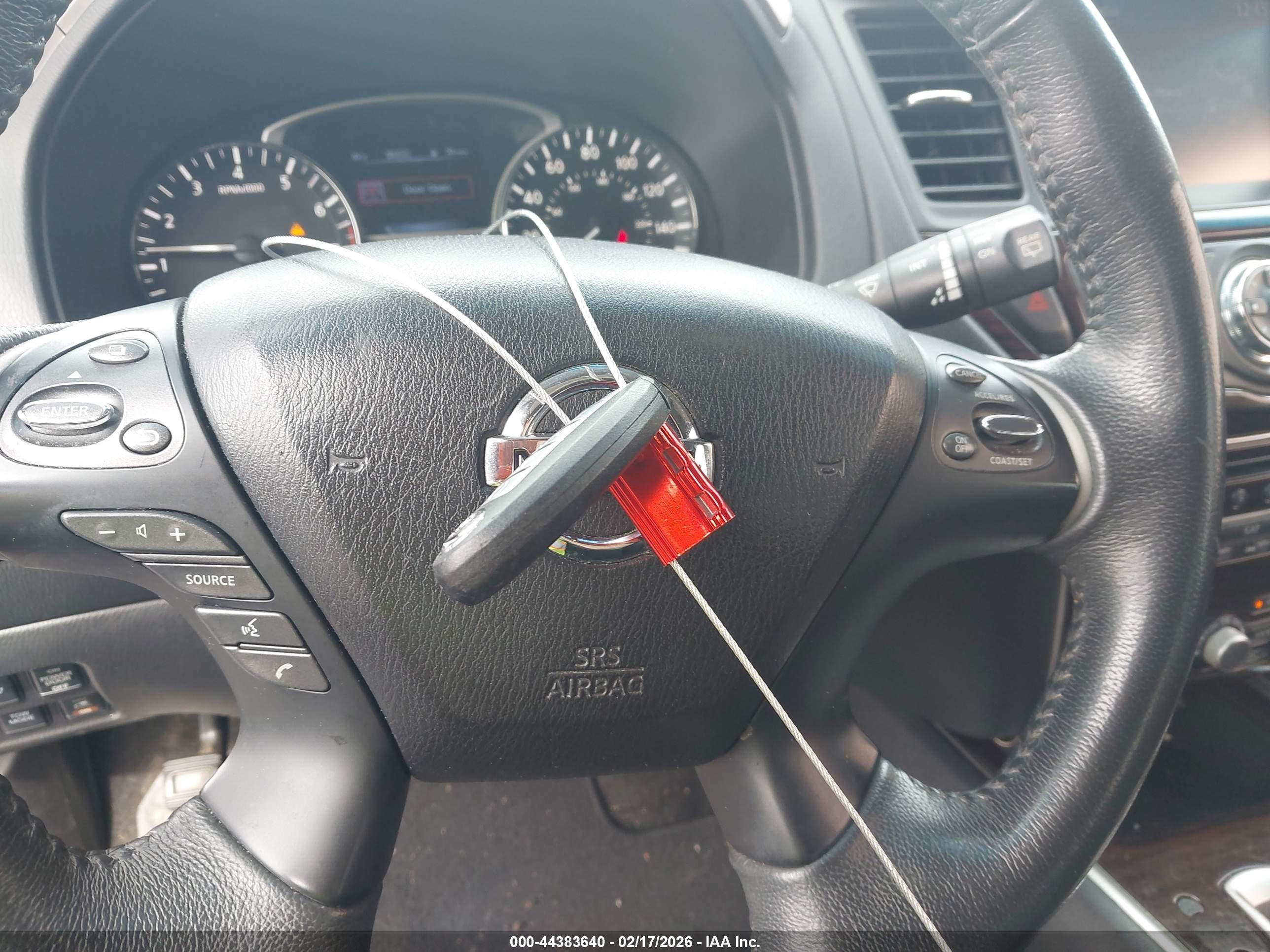 NISSAN PATHFINDER image 11