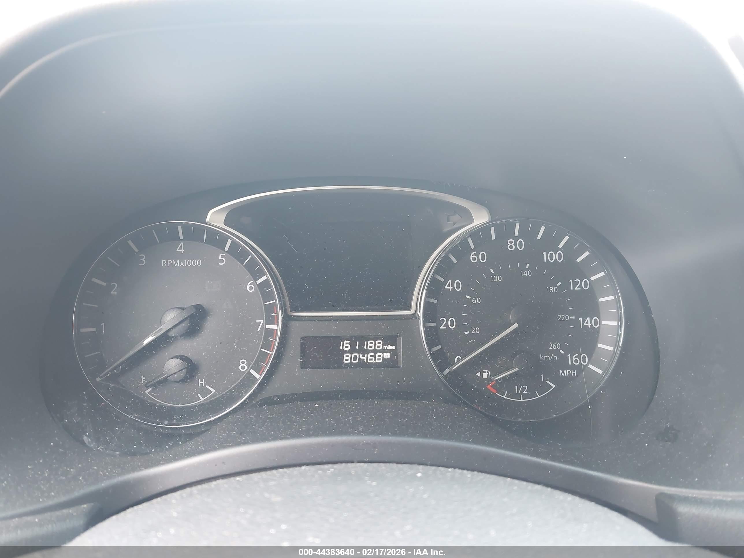 NISSAN PATHFINDER image 7