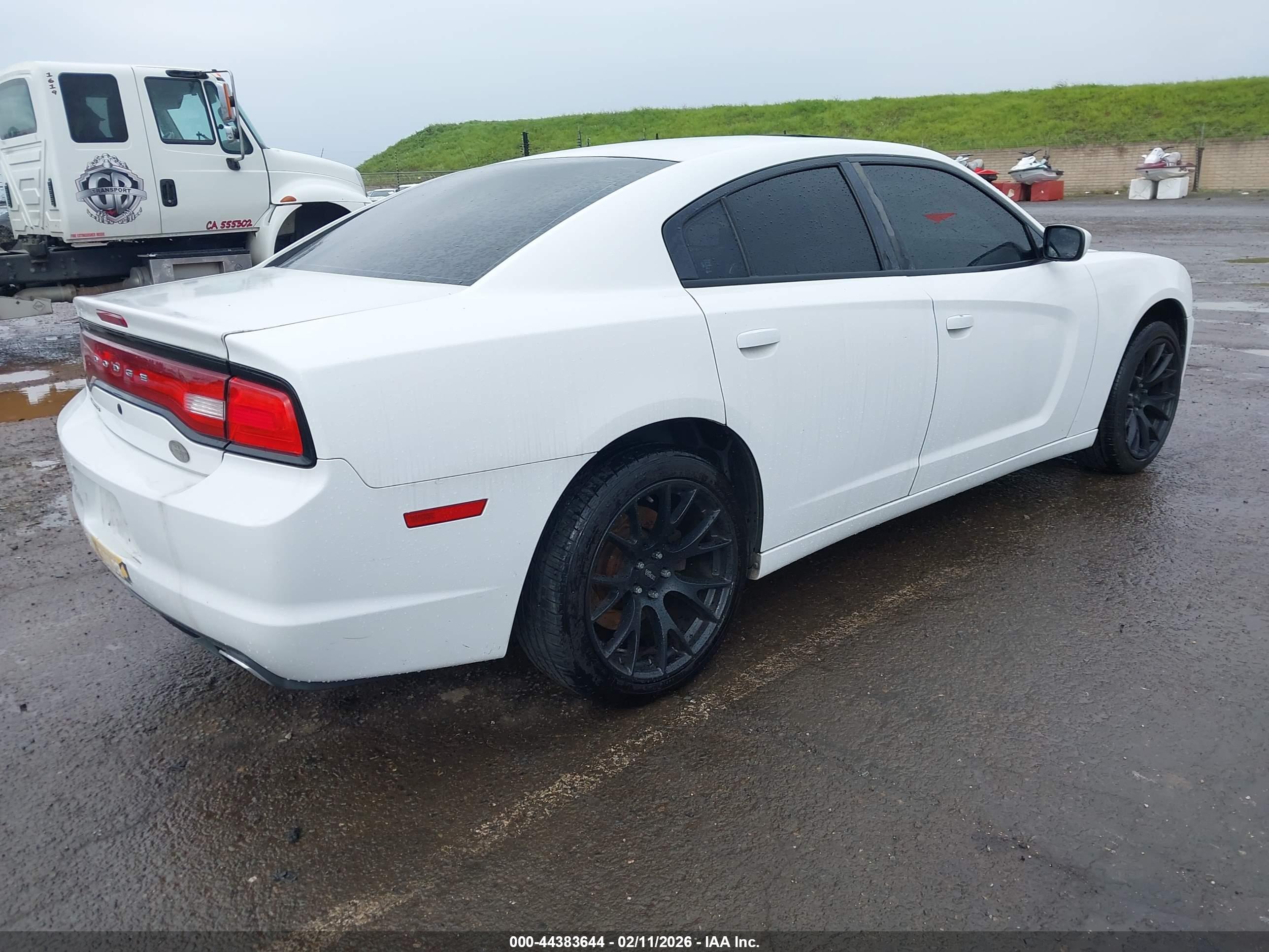 DODGE CHARGER image 4