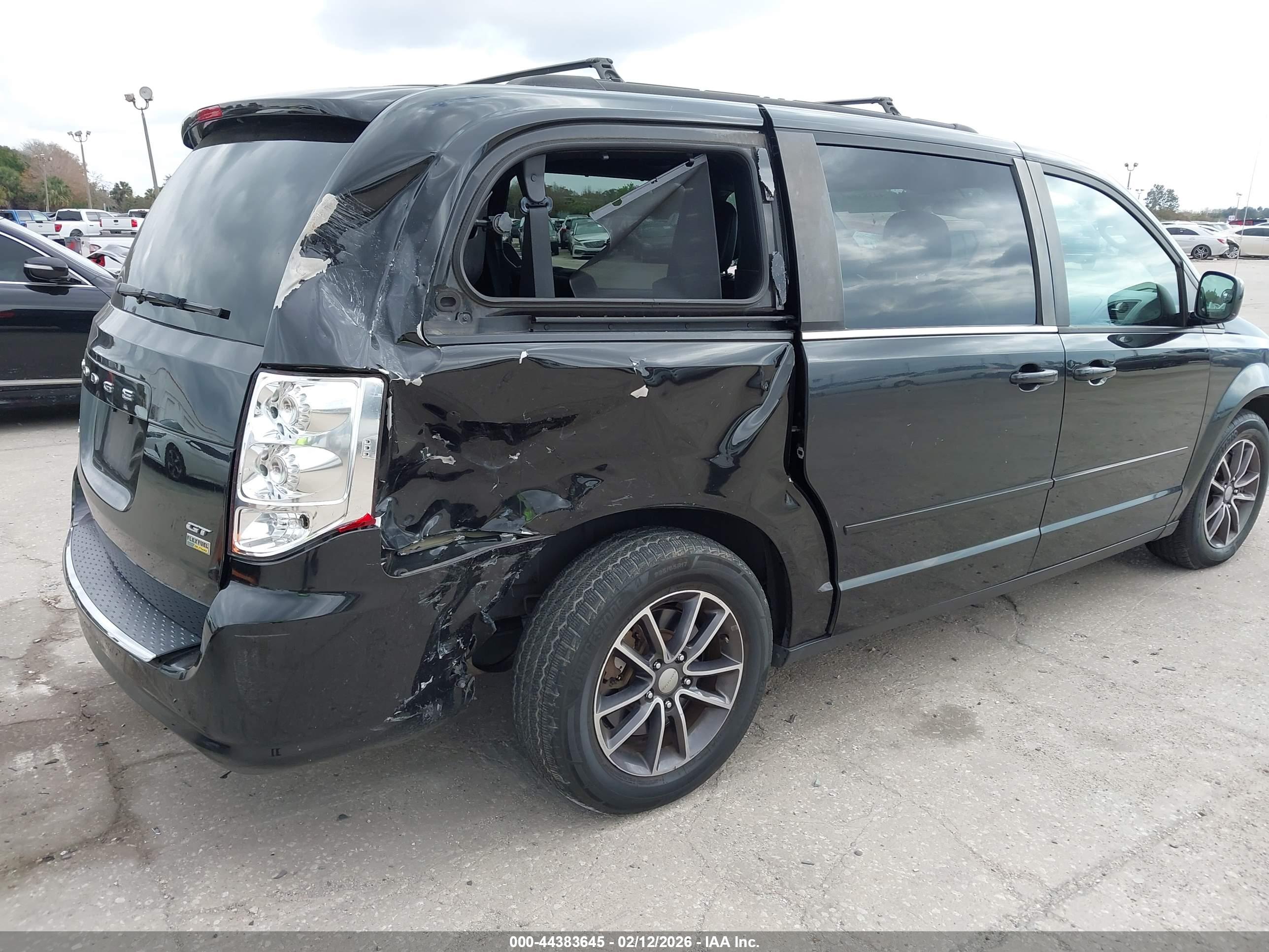 DODGE GRAND image 6