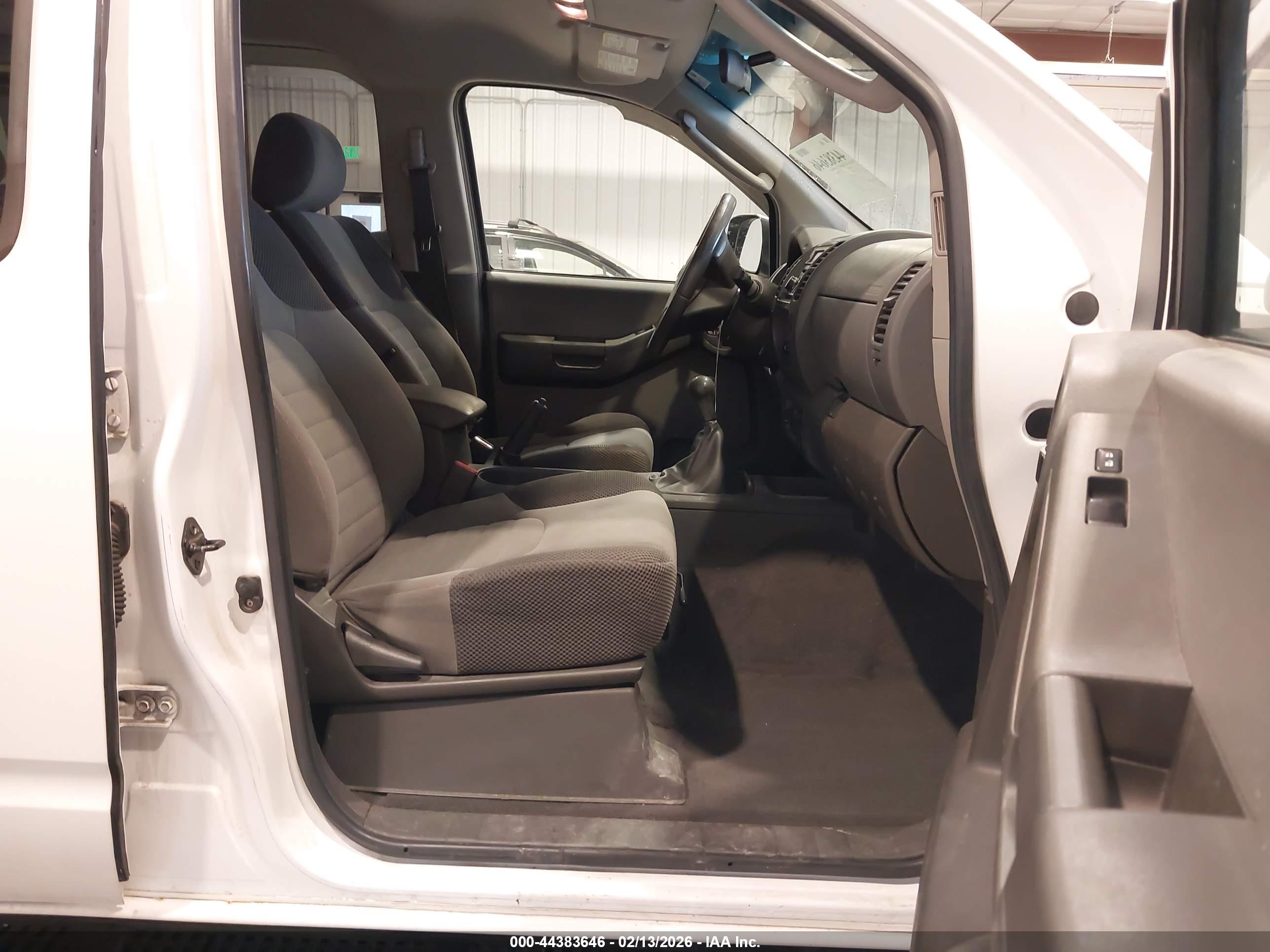 NISSAN XTERRA image 5