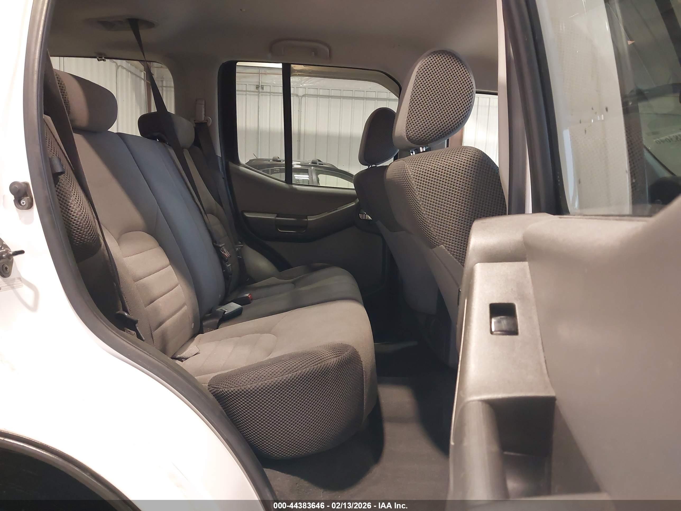 NISSAN XTERRA image 8