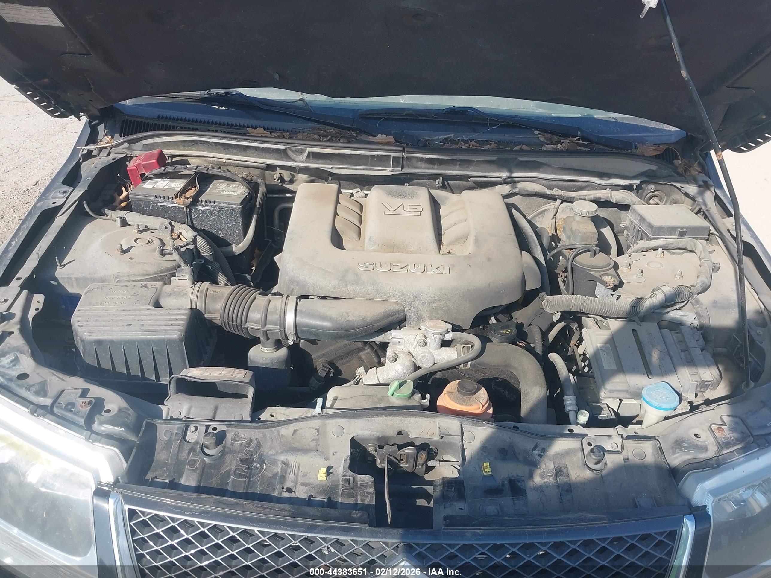 SUZUKI GRAND image 10