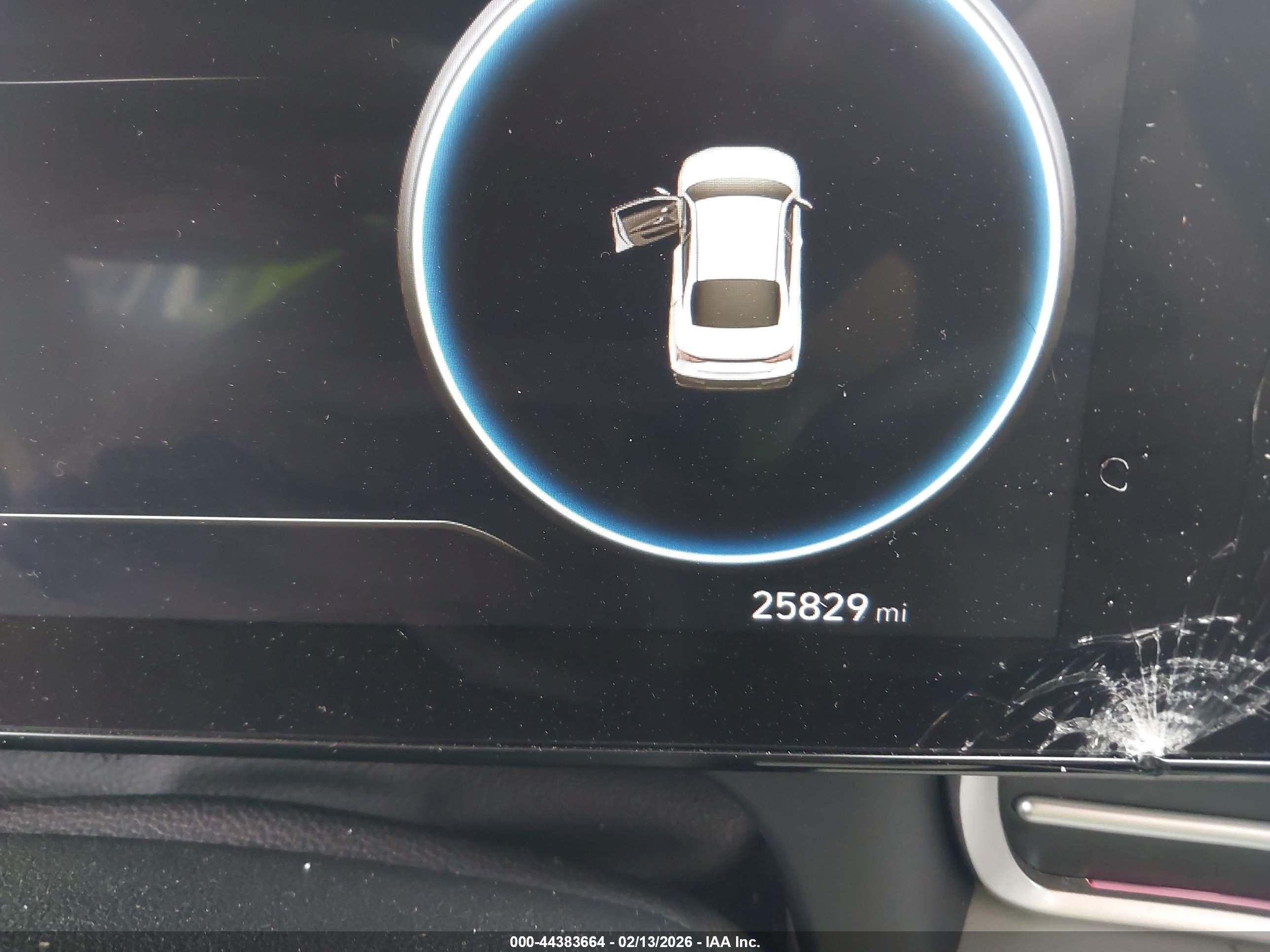 HYUNDAI ELANTRA image 7