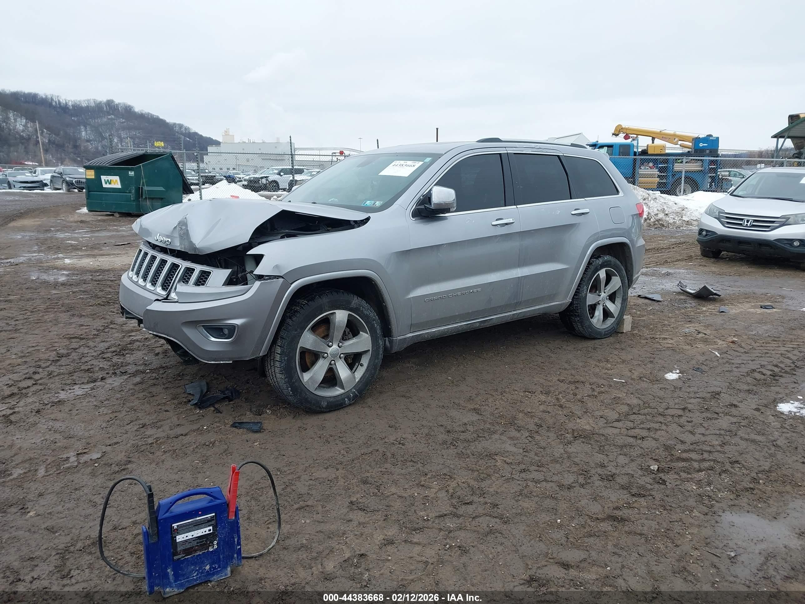 JEEP GRAND image 2