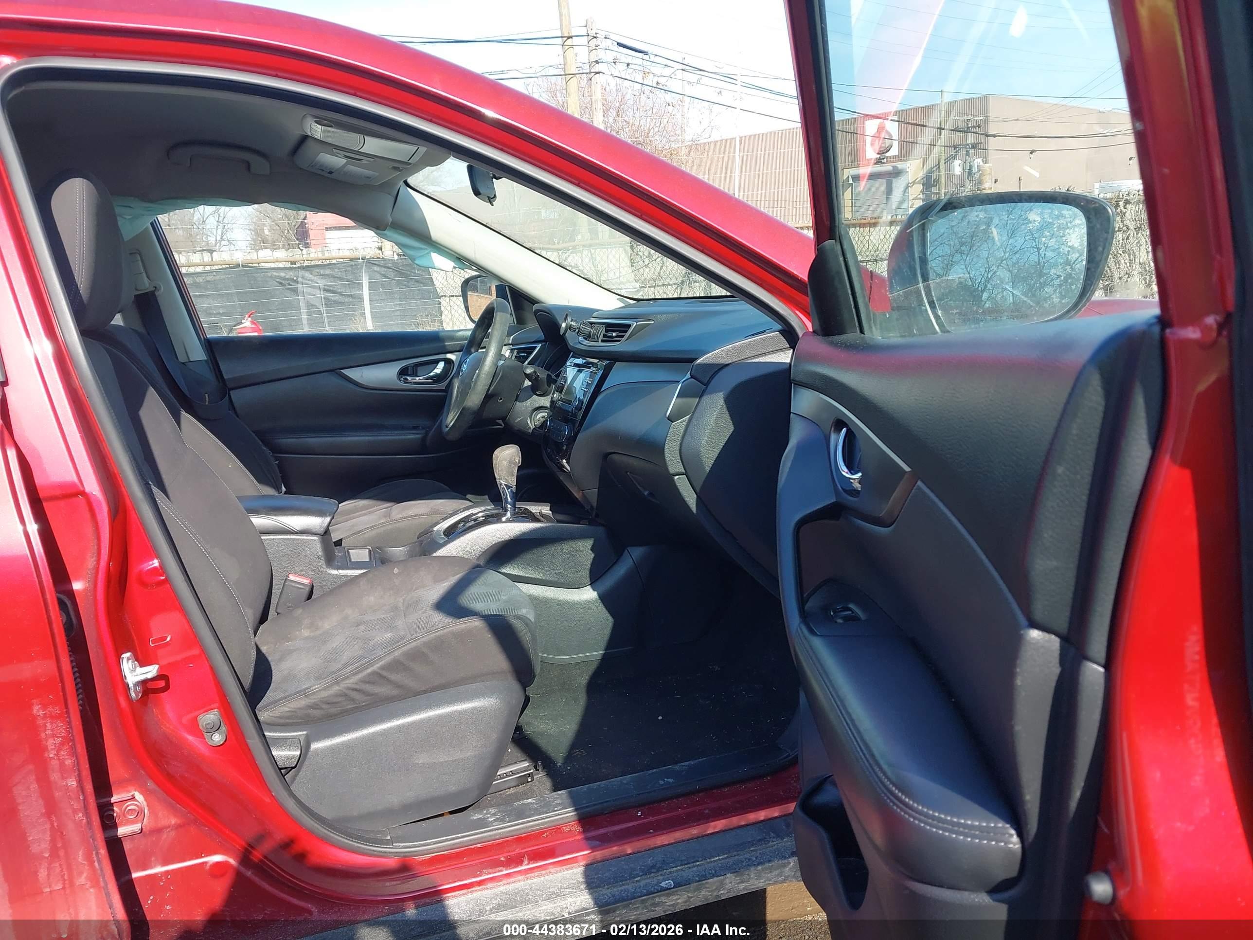 NISSAN ROGUE image 5
