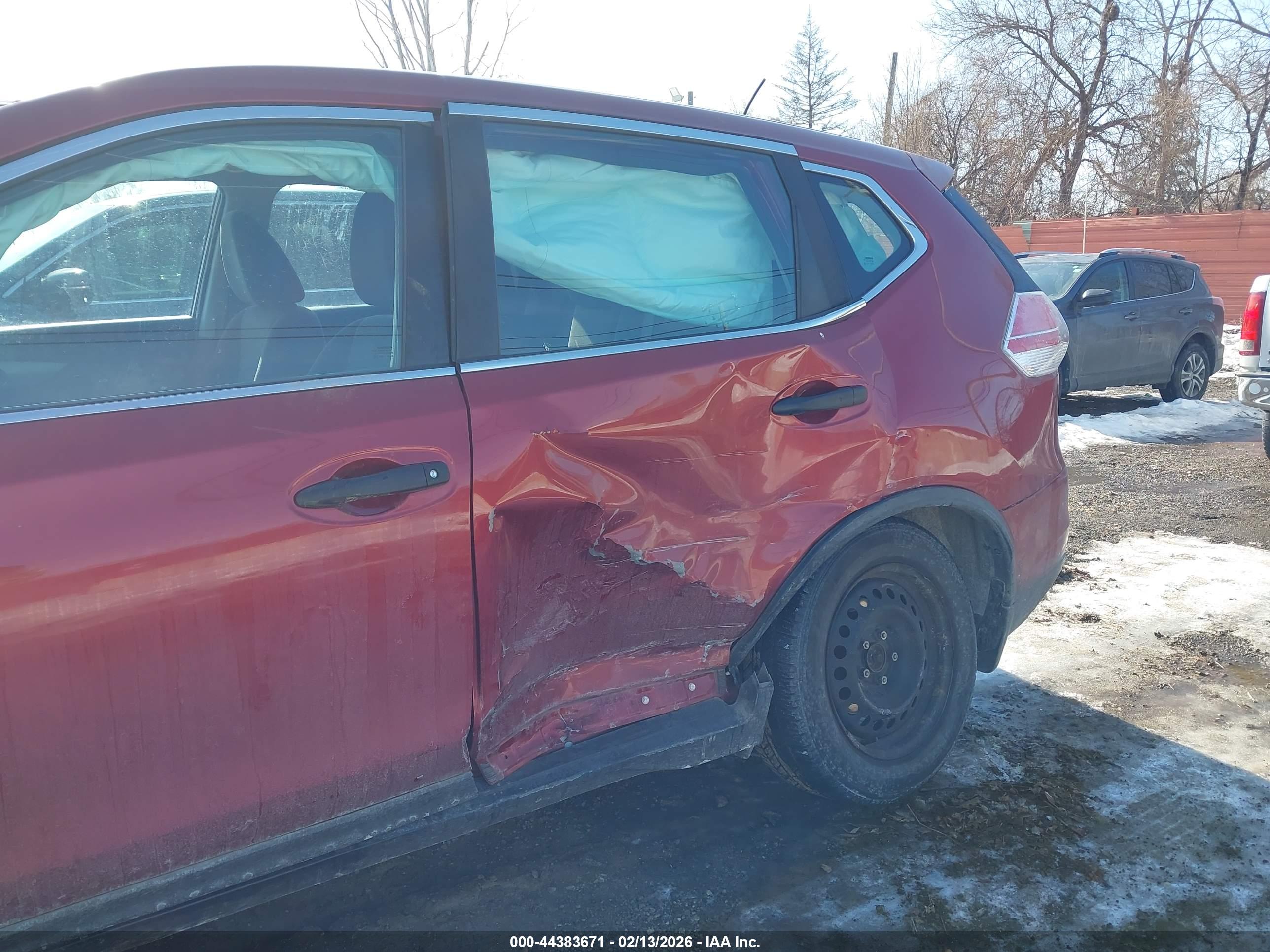 NISSAN ROGUE image 6