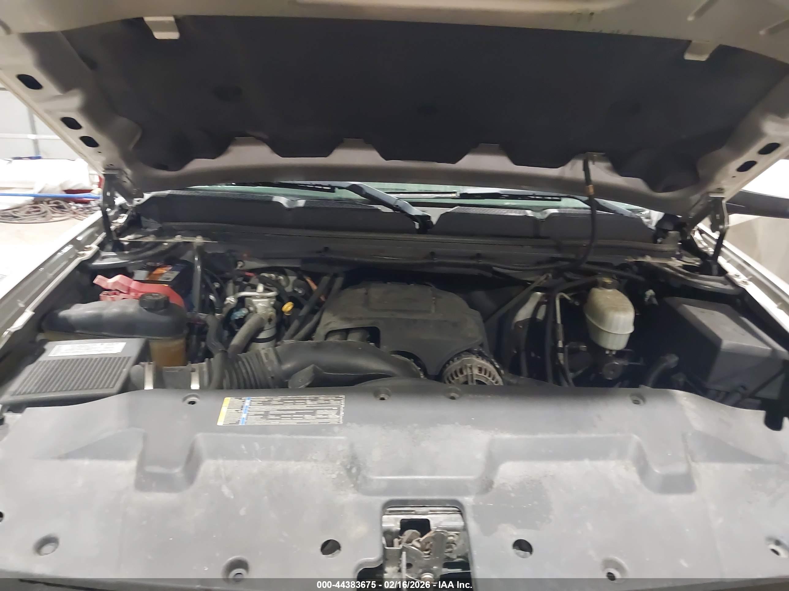 CHEVROLET SILVERADO image 10