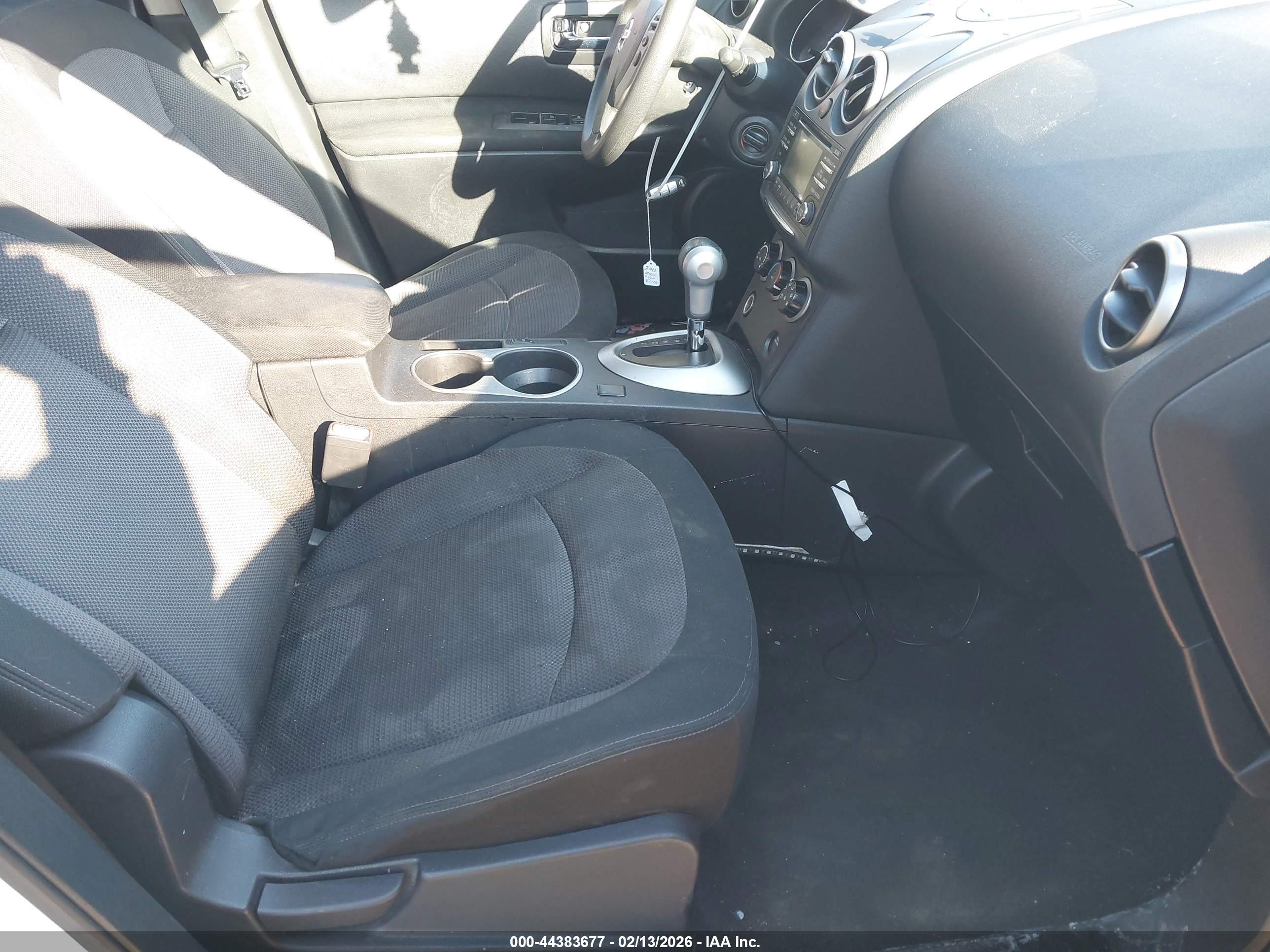 NISSAN ROGUE image 5