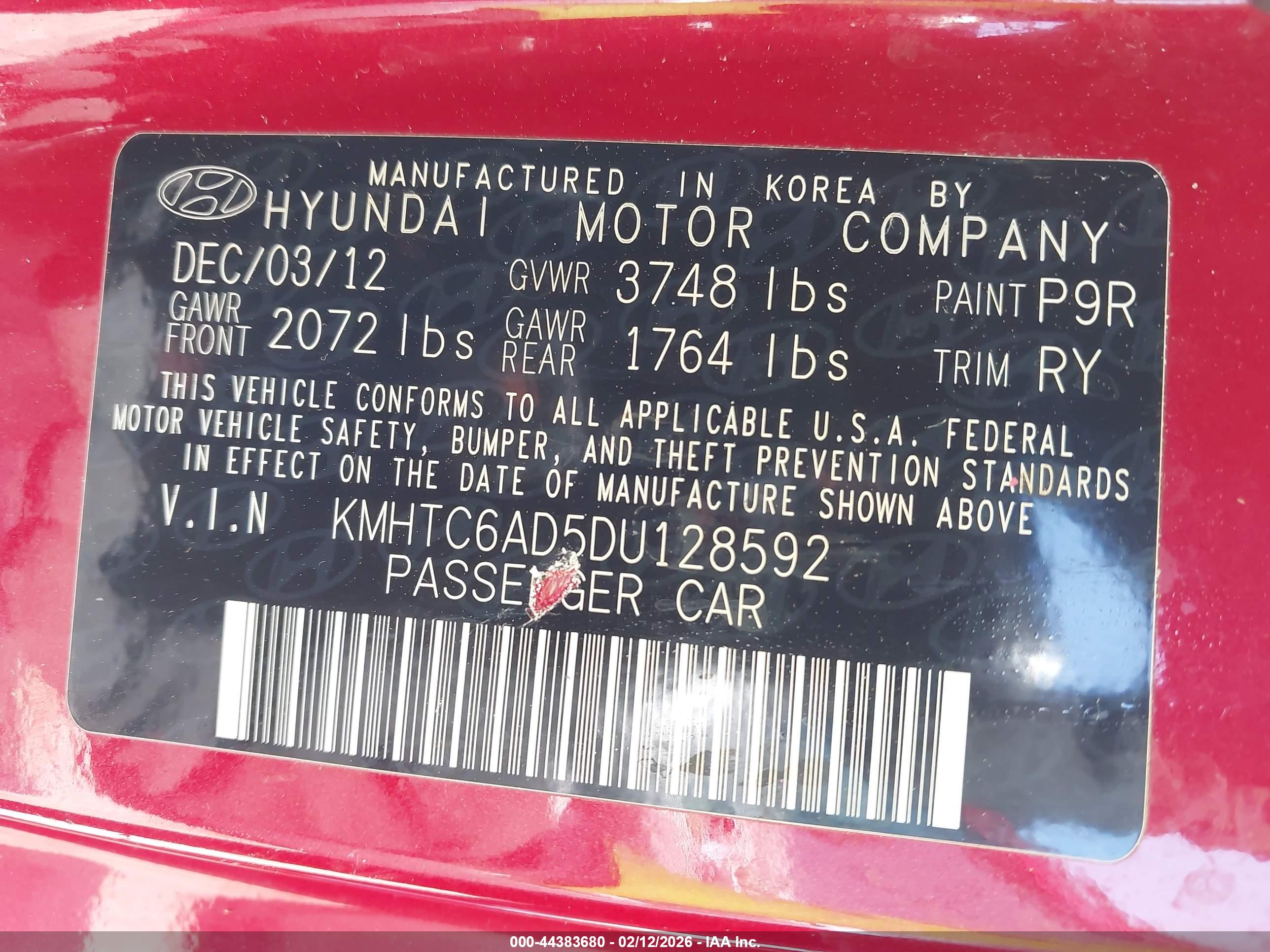 HYUNDAI VELOSTER image 9