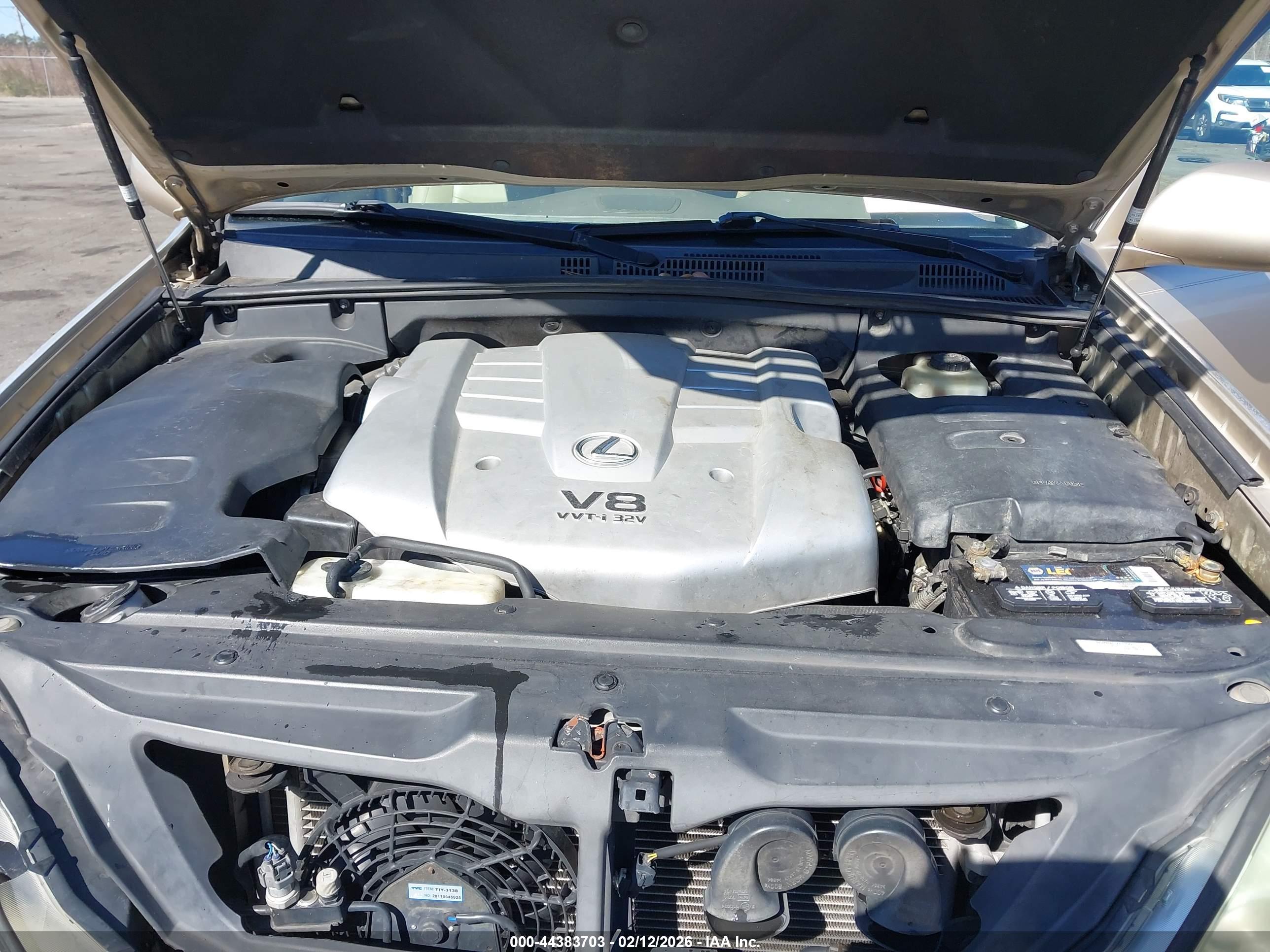 LEXUS GX image 10