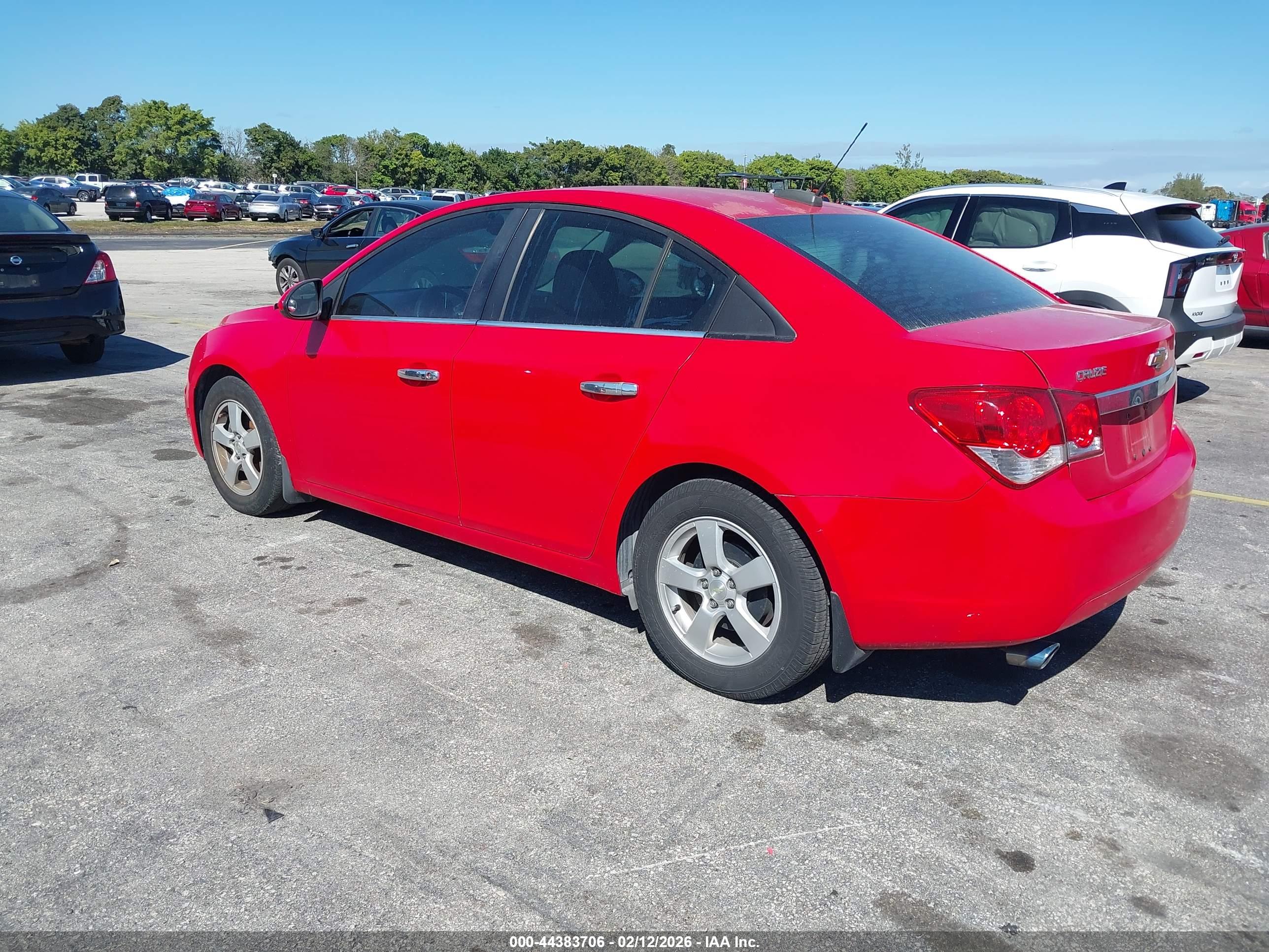 CHEVROLET CRUZE image 3