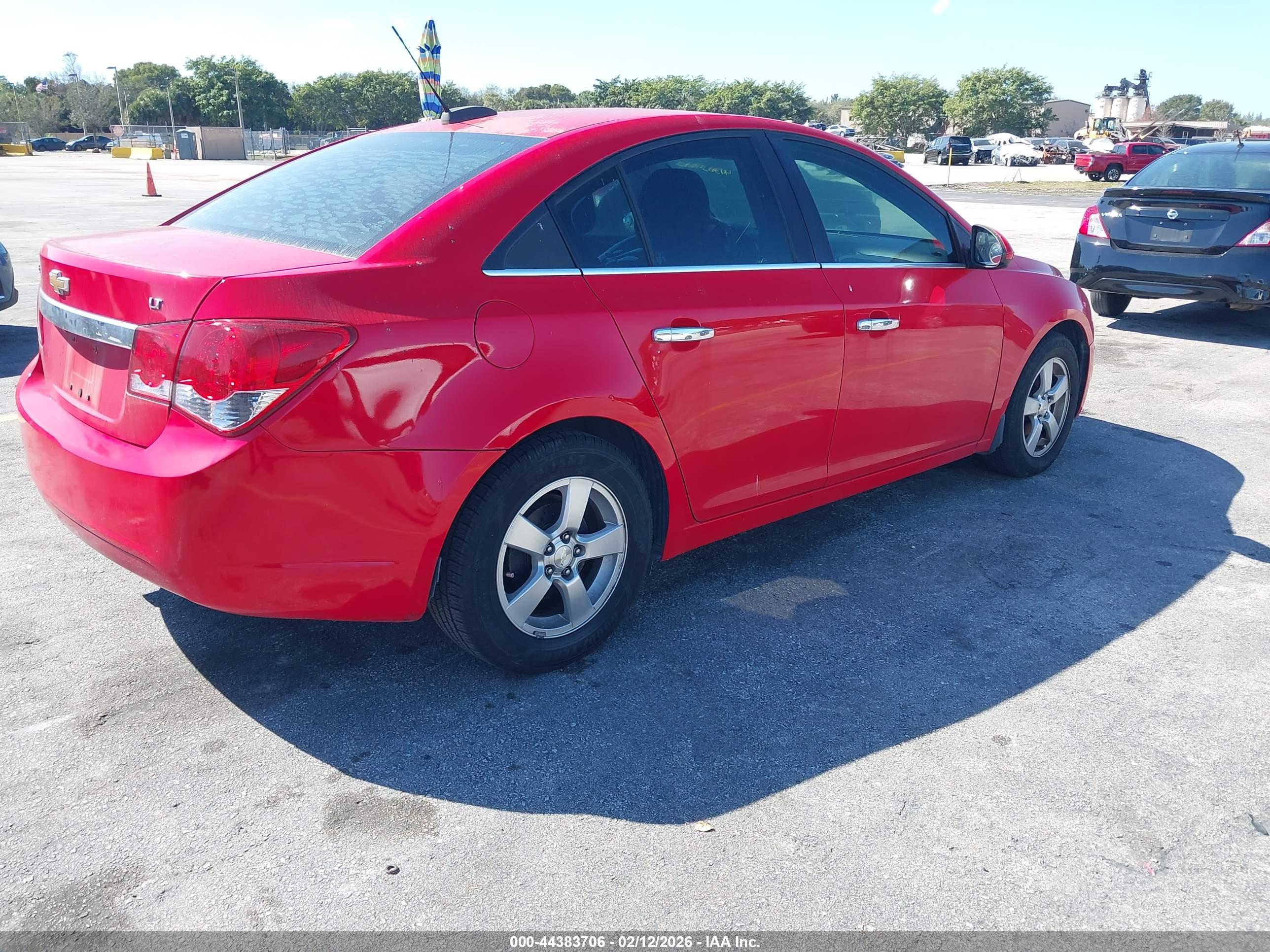 CHEVROLET CRUZE image 4